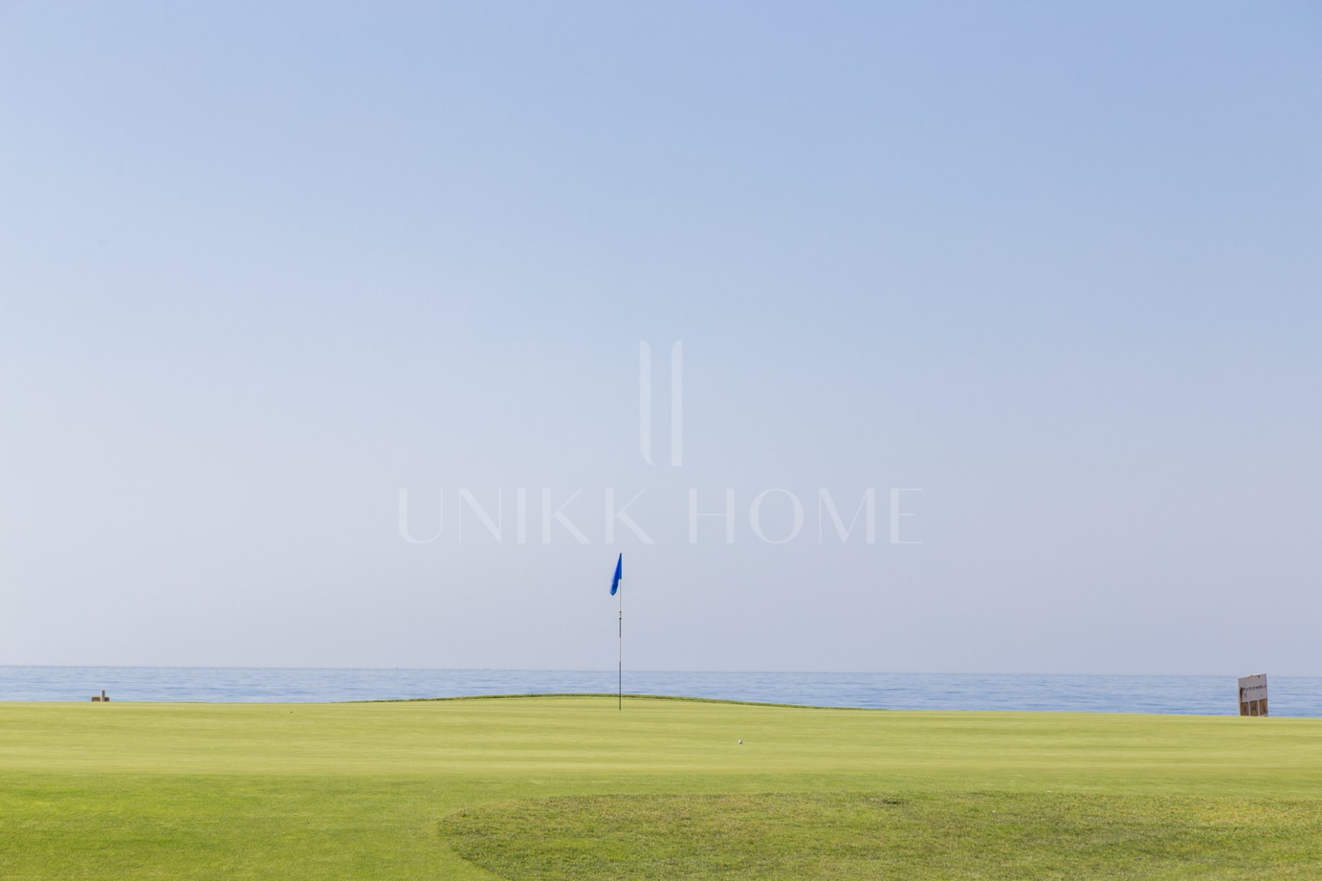 Villa with private pool on the golf course front line – Isla de Guadalmina, Guadalmina Alta