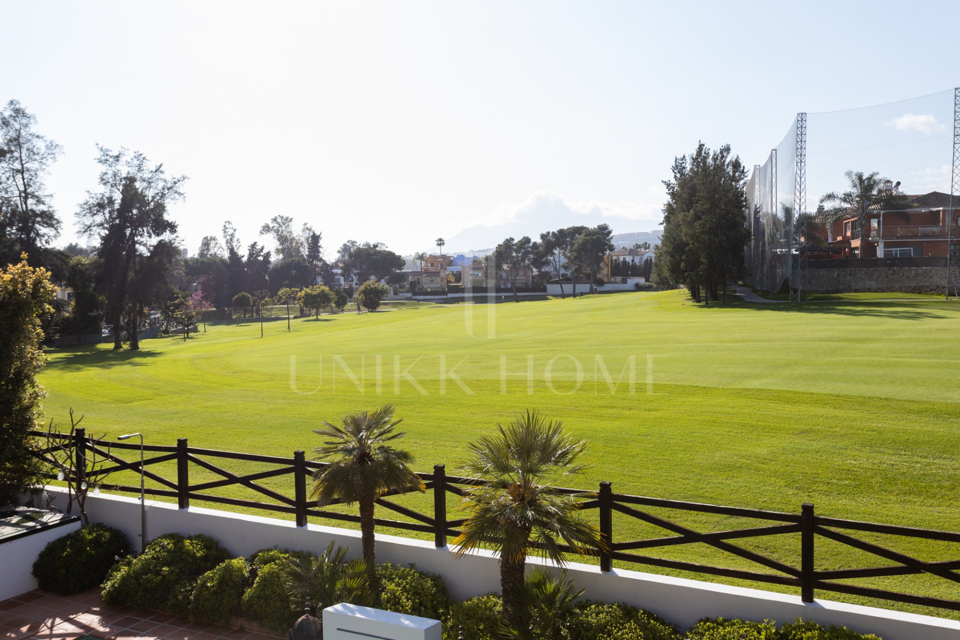 Villa with private pool on the golf course front line – Isla de Guadalmina, Guadalmina Alta