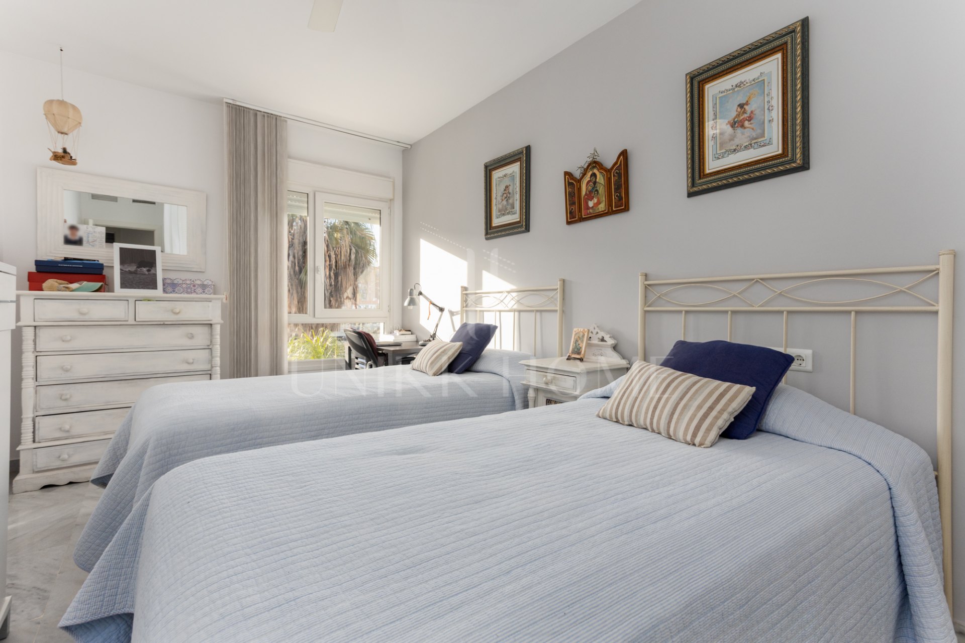 Ático Dúplex Exclusivo en el Corazón del Bulevar de San Pedro Alcántara