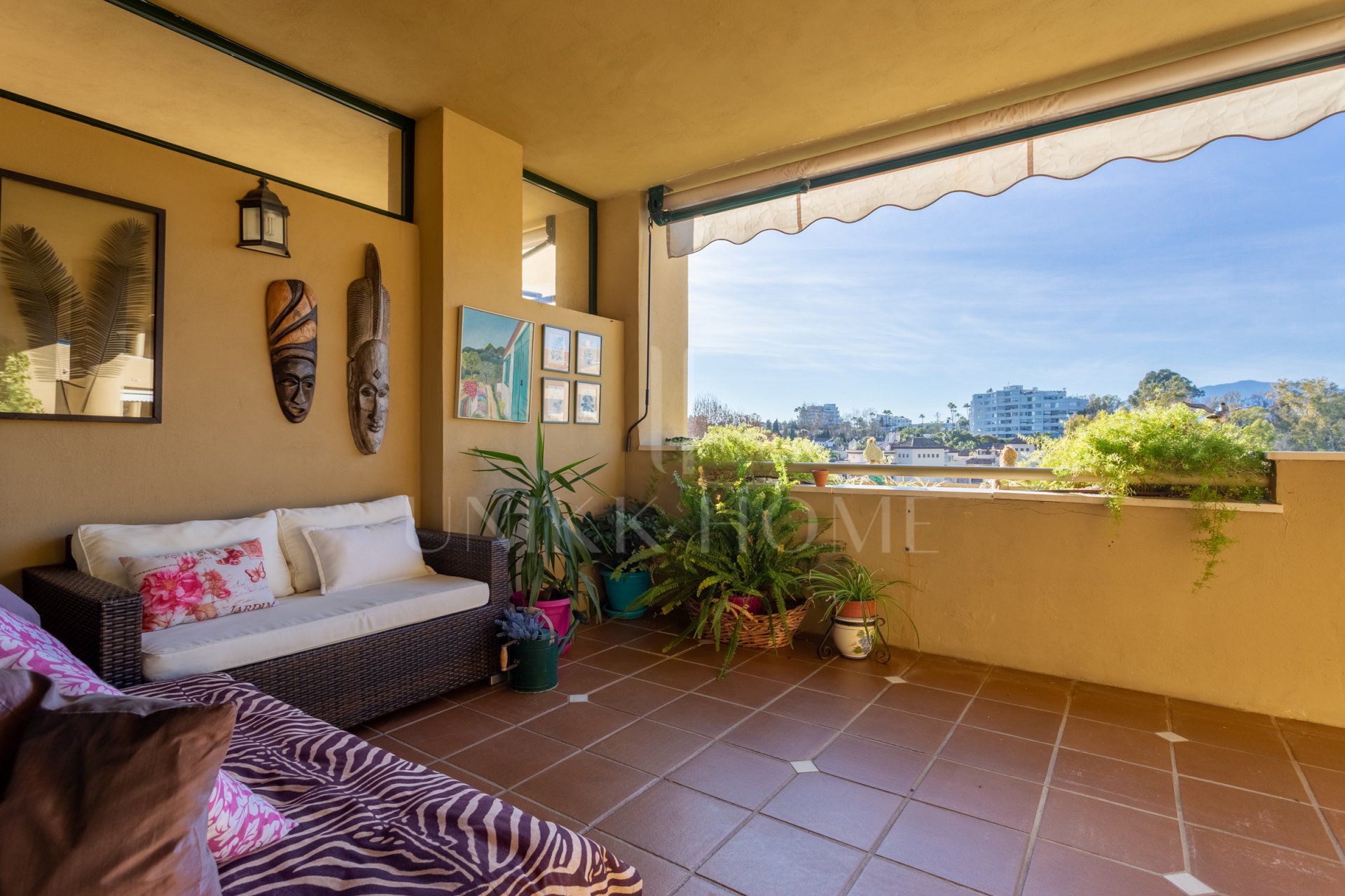 *EXCLUSIVA ESTERALIS REALTY* - APARTAMENTO 4ª PLANTA CON VISTAS ABIERTAS AL GOLF