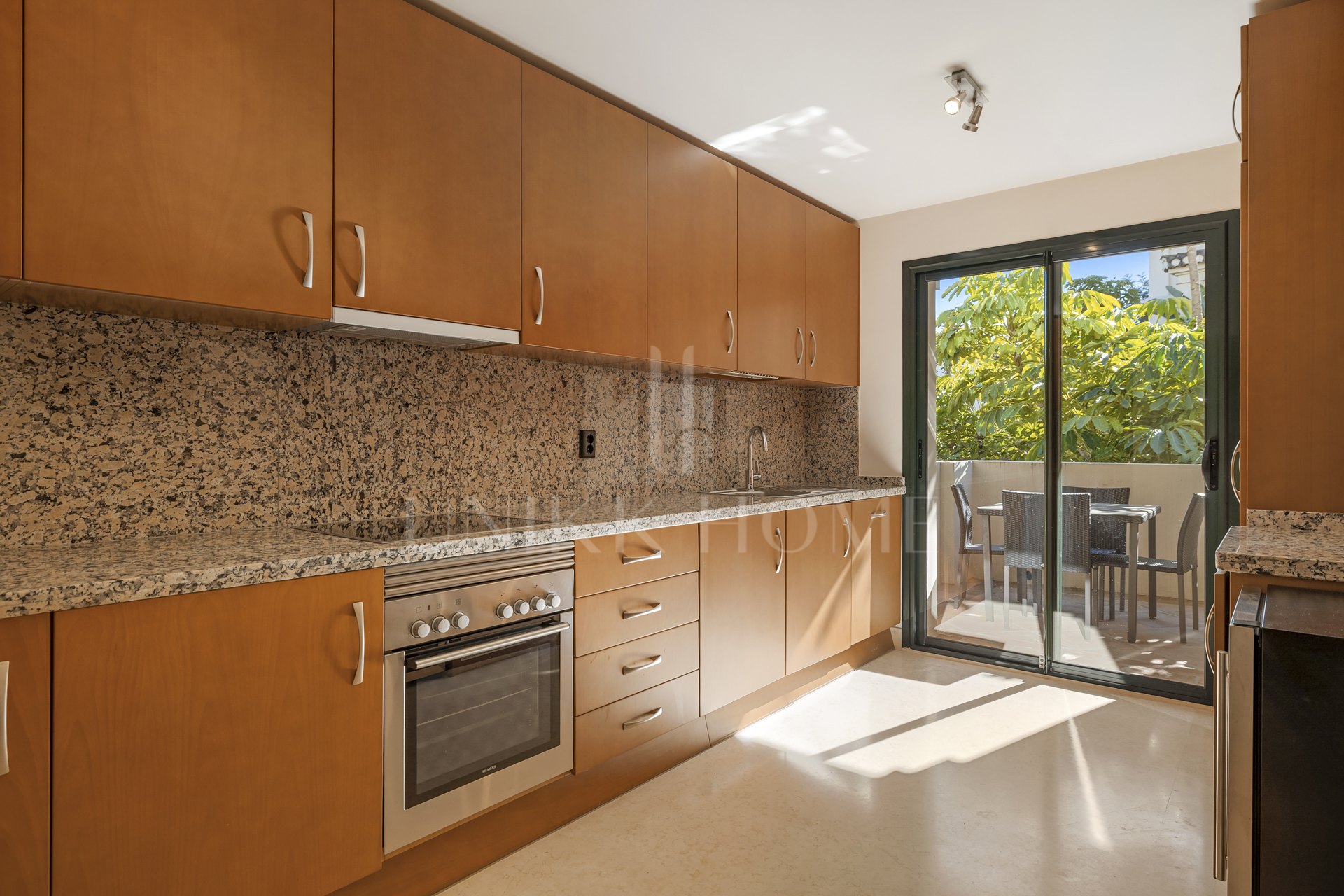 Ground Floor Apartment for Sale in Capanes del Golf, Benahavís – Luxury Gated Community