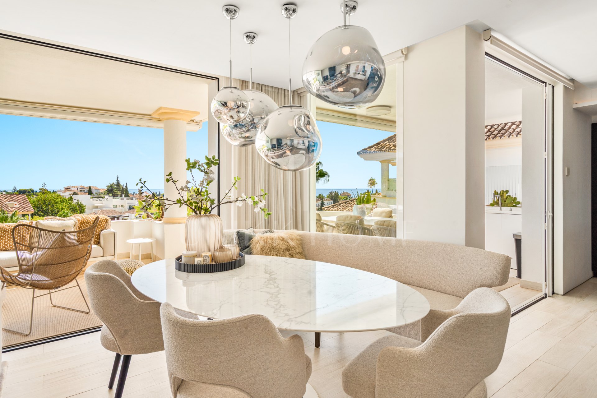 Renovated Duplex Penthouse in Monte Paraíso, Marbella Golden Mile