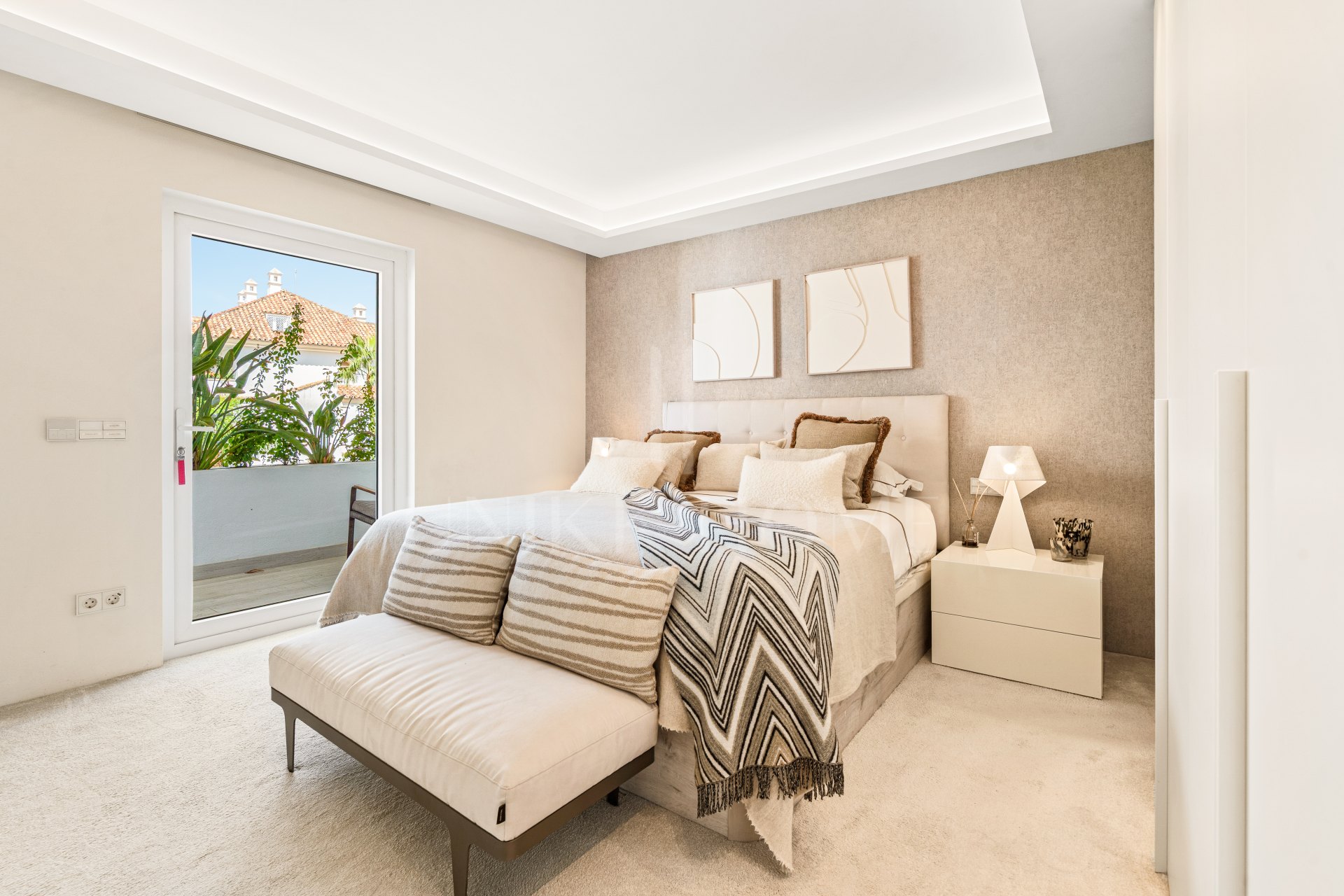 Renovated Duplex Penthouse in Monte Paraíso, Marbella Golden Mile