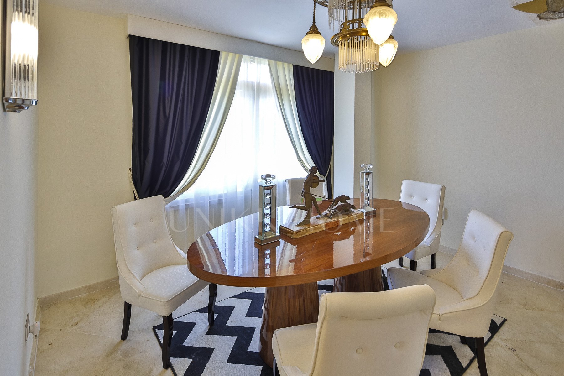 Excepcional Ático Dúplex Art Decó en Primera Línea de Golf – Guadalmina Alta, Marbella