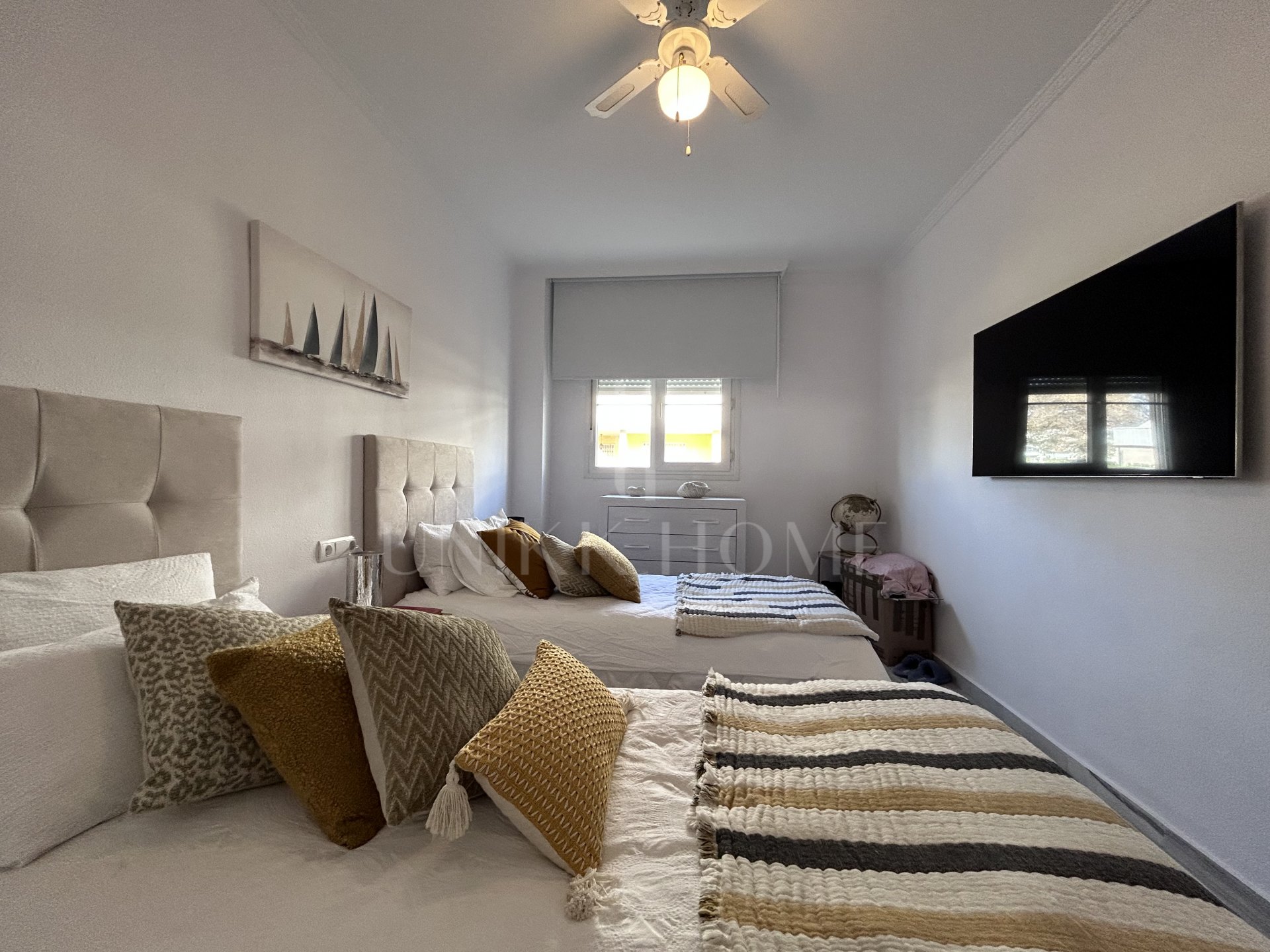 Apartamento en venta en Cabopino, Marbella Este