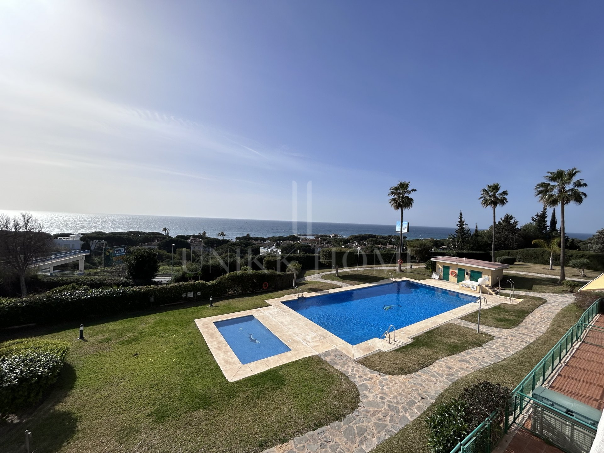Apartamento en venta en Cabopino, Marbella Este