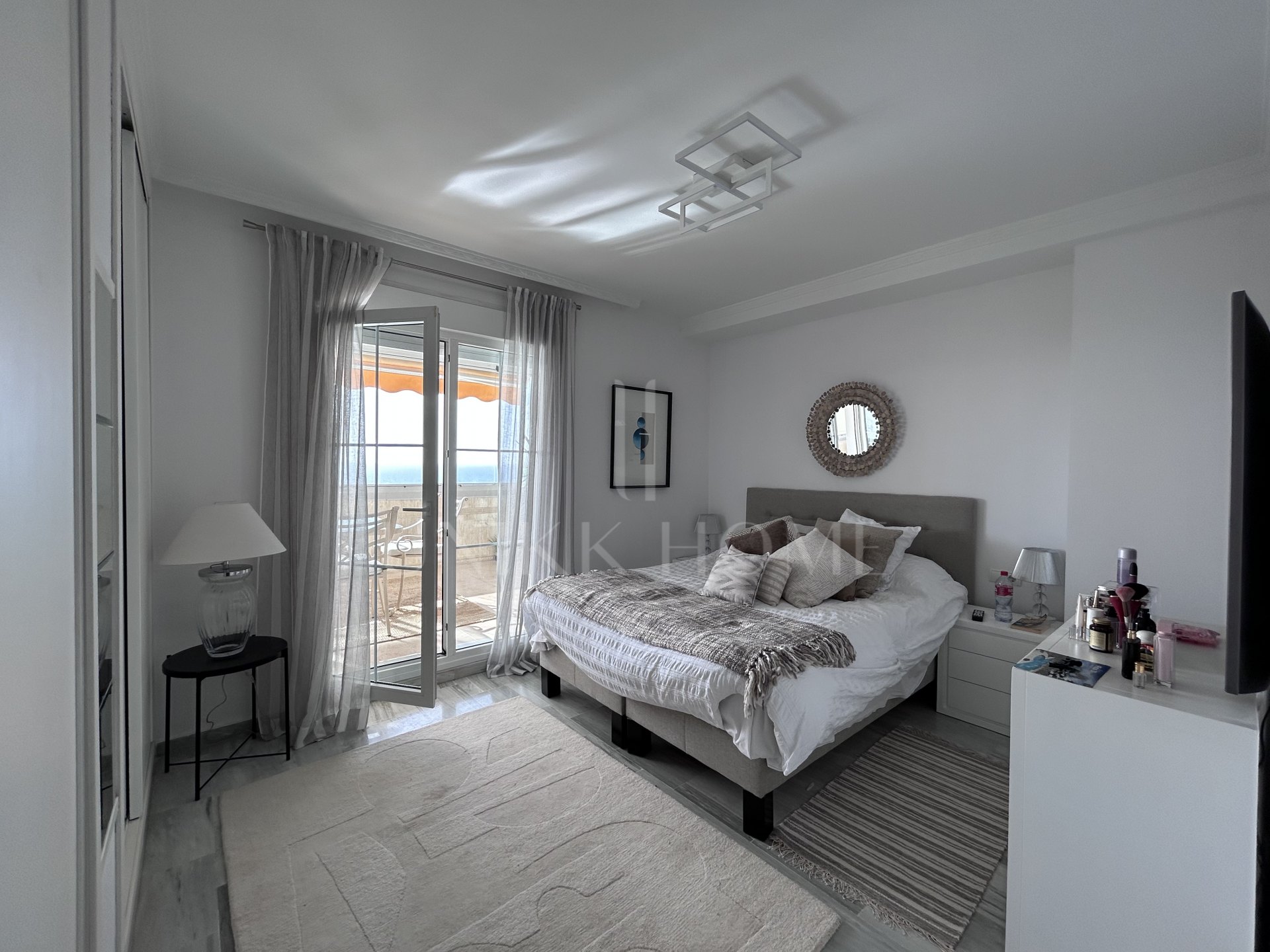 Apartamento en venta en Cabopino, Marbella Este