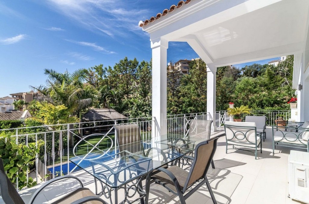 Villa independiente junto a Santa María Golf – Elviria, Marbella