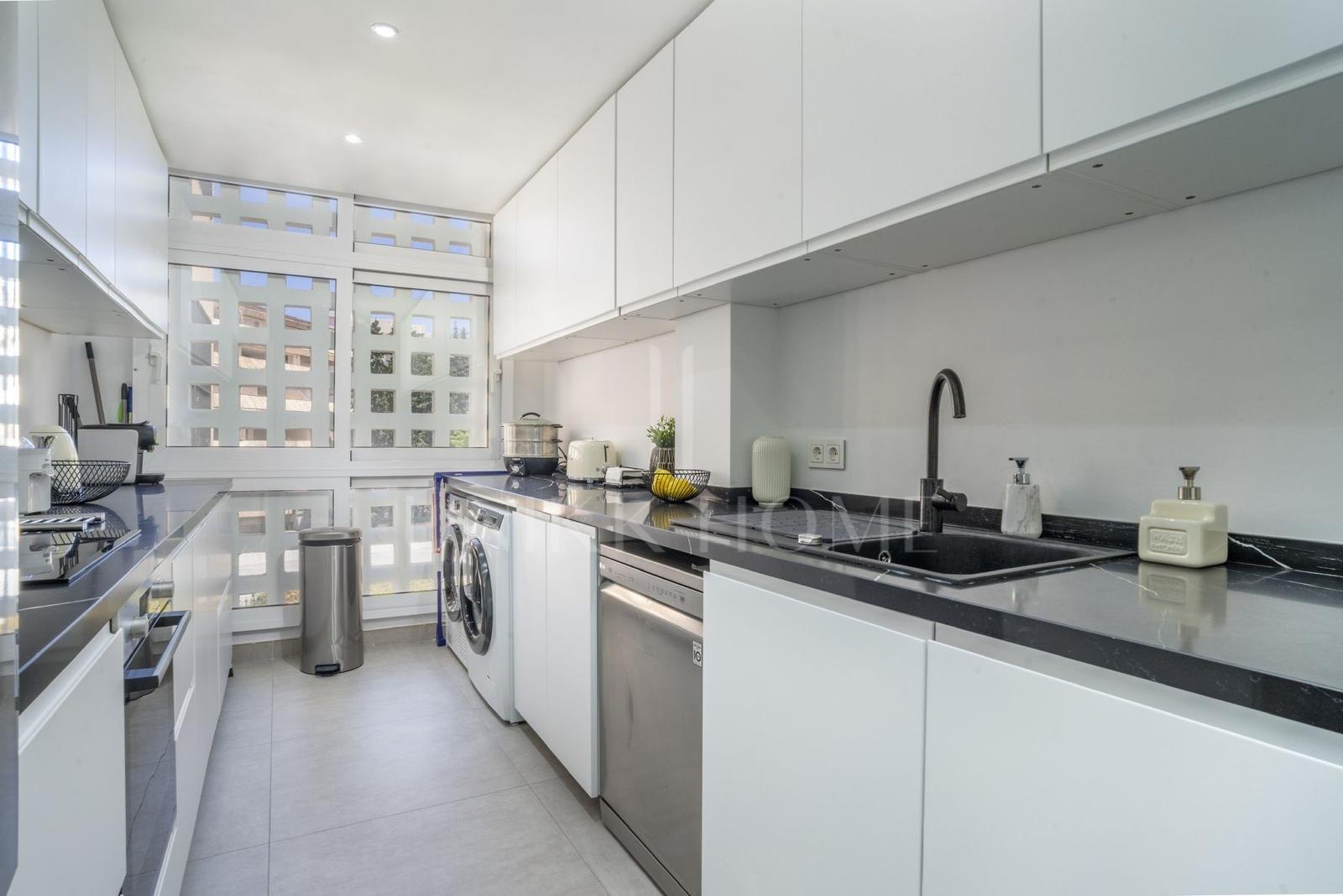 Apartment for sale in Nueva Andalucia, Marbella (All)