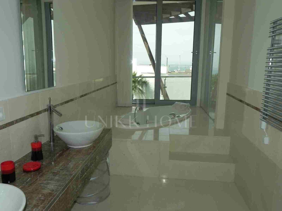 Adosado en venta en Meisho Hills, Marbella Milla de Oro