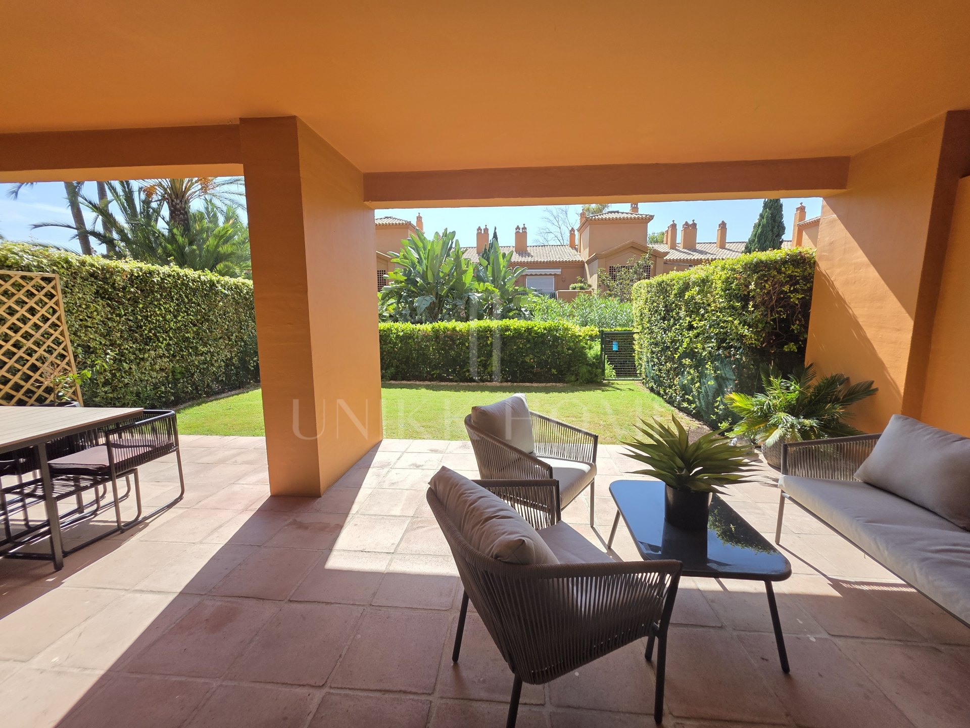 Precioso Apartamento en Planta Baja en Benatalaya