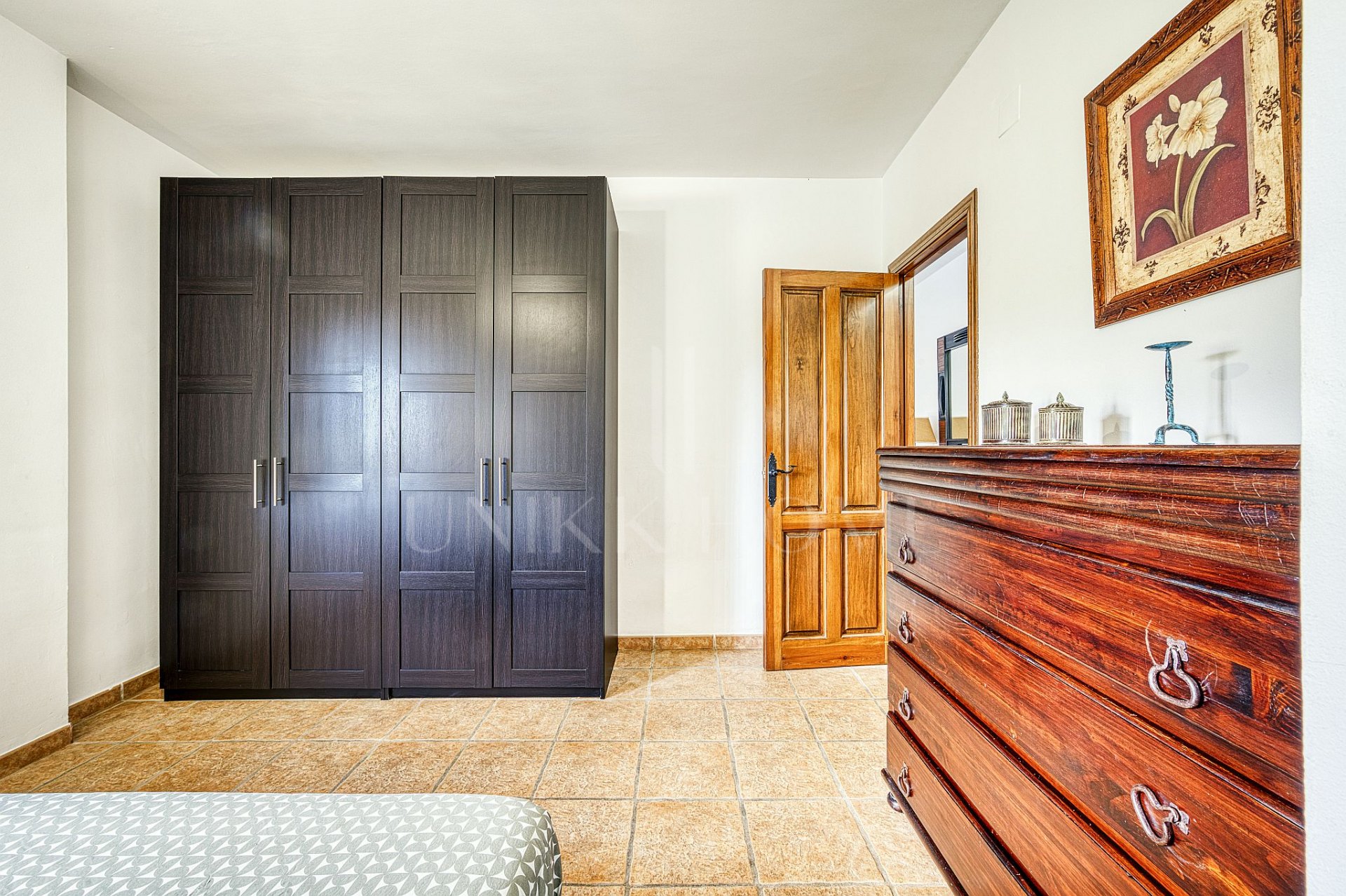 Independent Mediterranean-Style Villa Just 900 m from the Beach – Marbella East