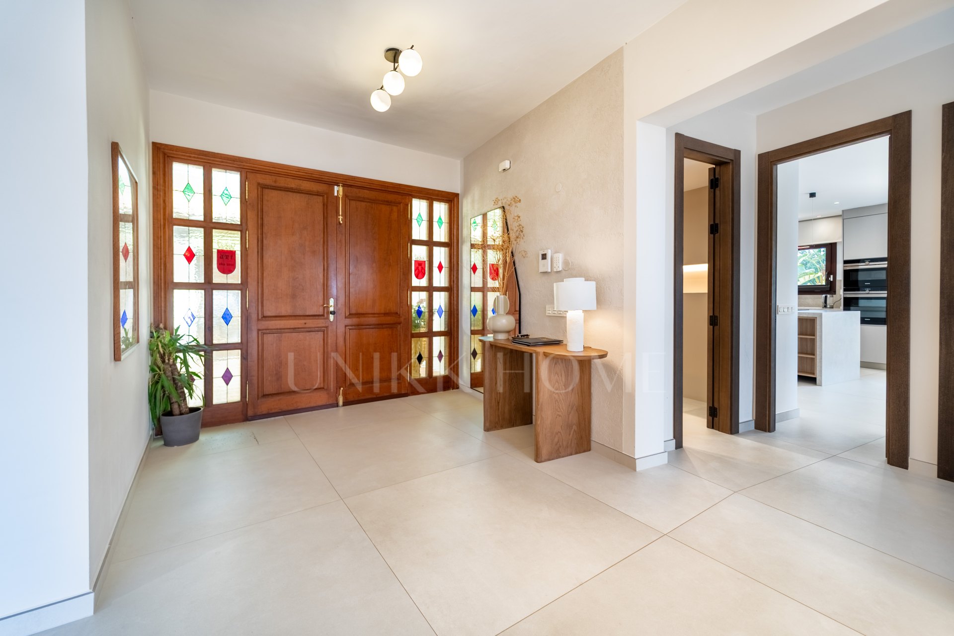 Villa en venta en El Rosario, Marbella Este