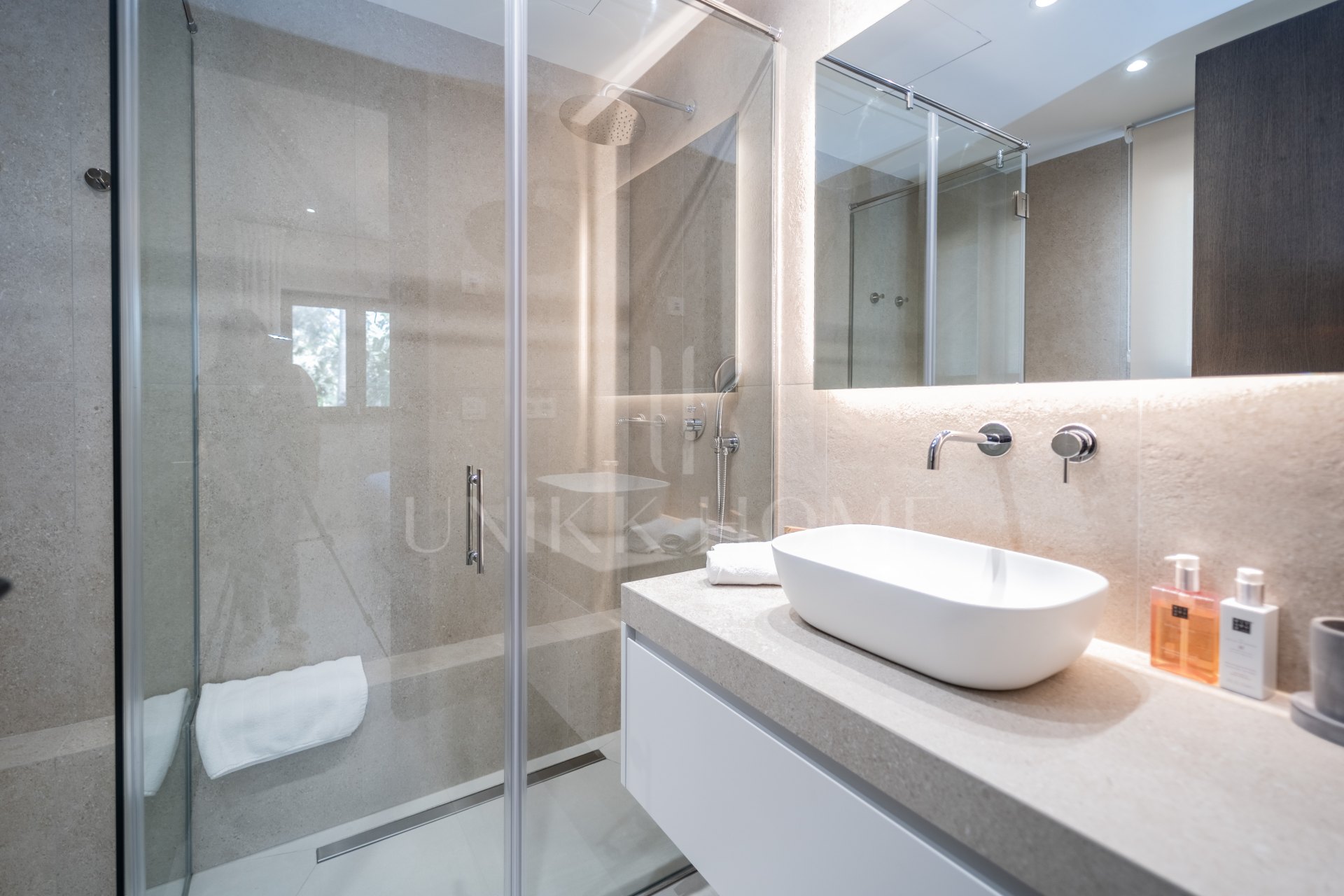 Villa en venta en El Rosario, Marbella Este