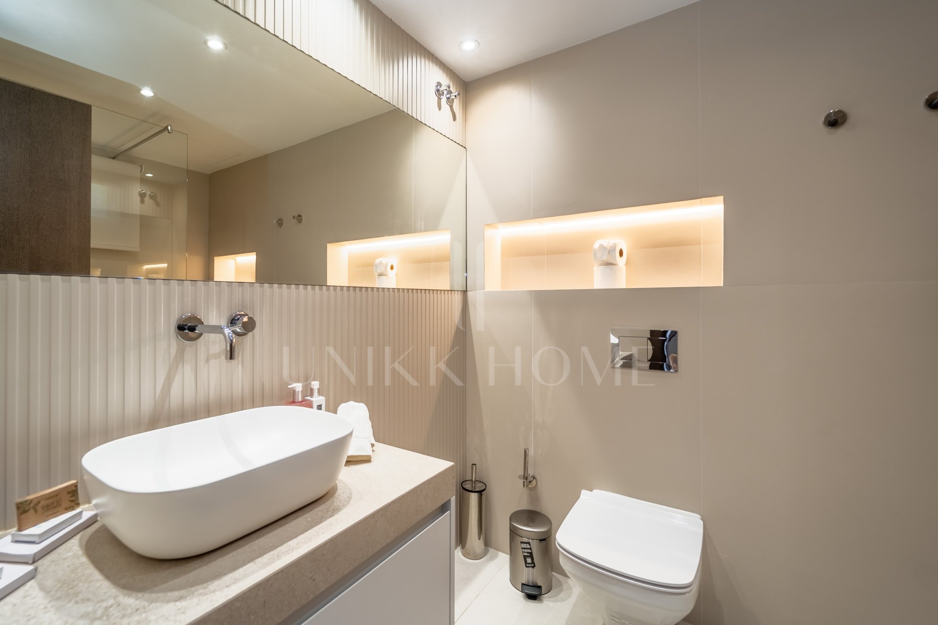 Villa en venta en El Rosario, Marbella Este