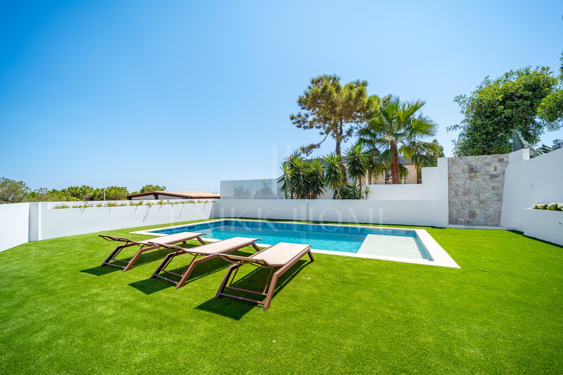 Fully Renovated Luxury Villa ideally located within a short walk to La Cala centre , Beach & Golf