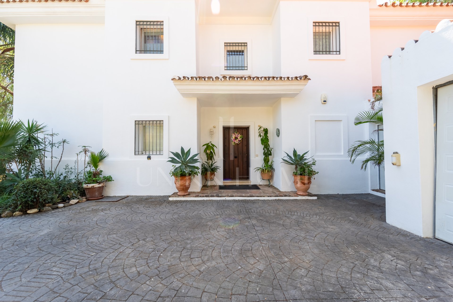 Spacious Villa with Sea Views in El Rosario