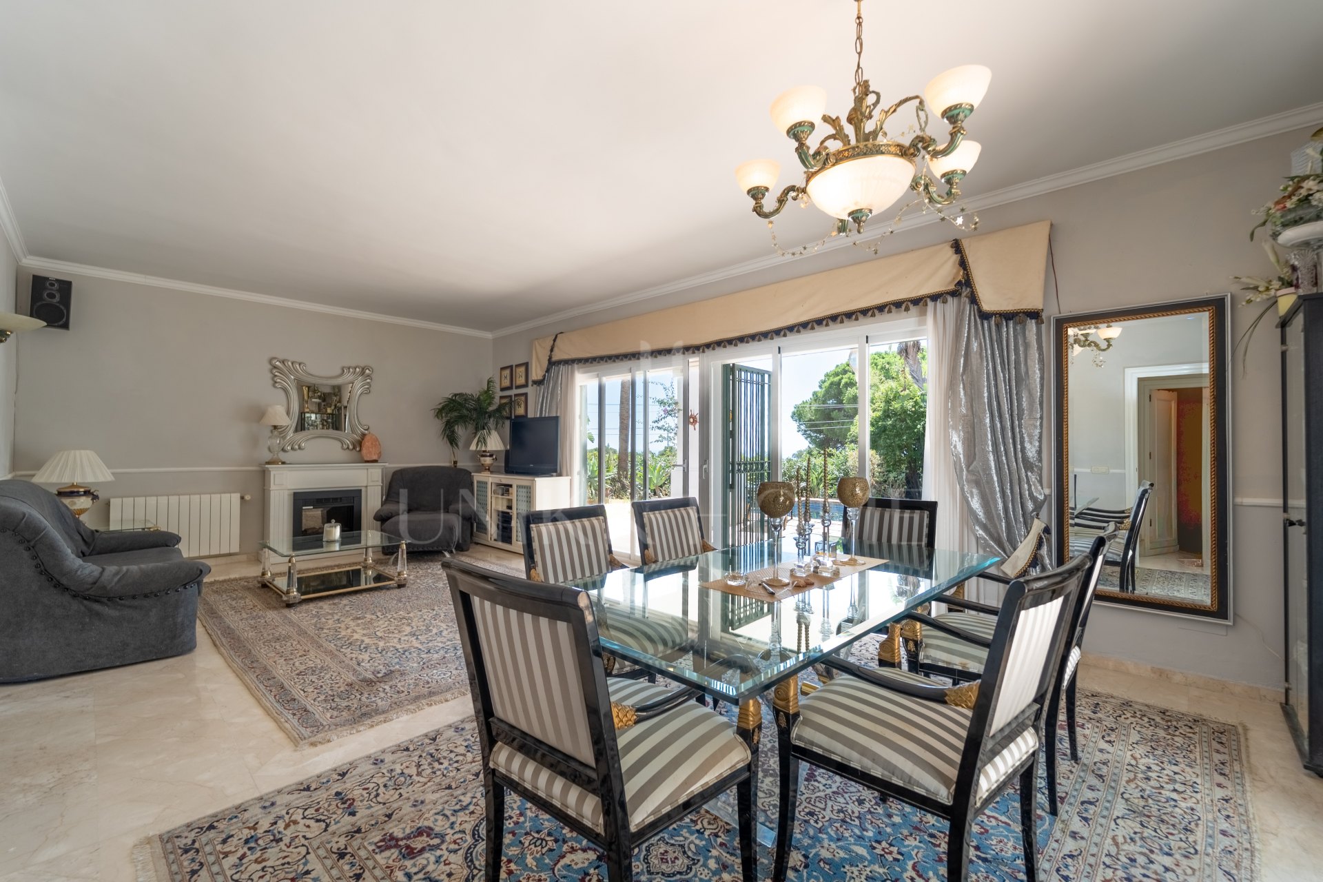 Spacious Villa with Sea Views in El Rosario