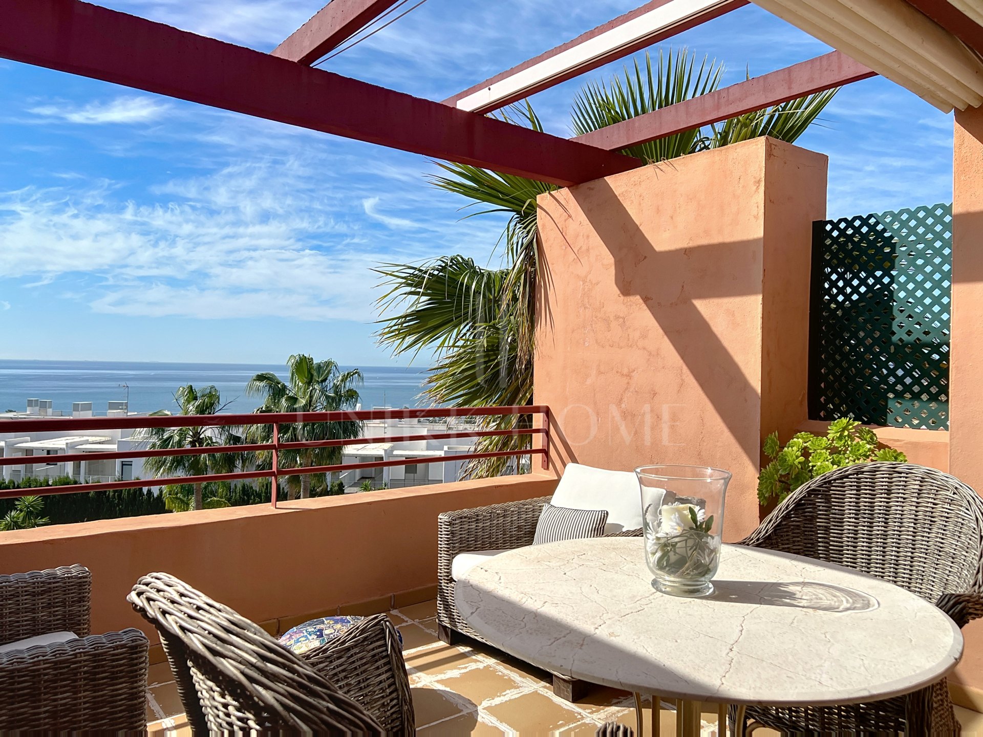 SEAVIEW 2bed Apartment in the prestigue Bahia de las Rocas