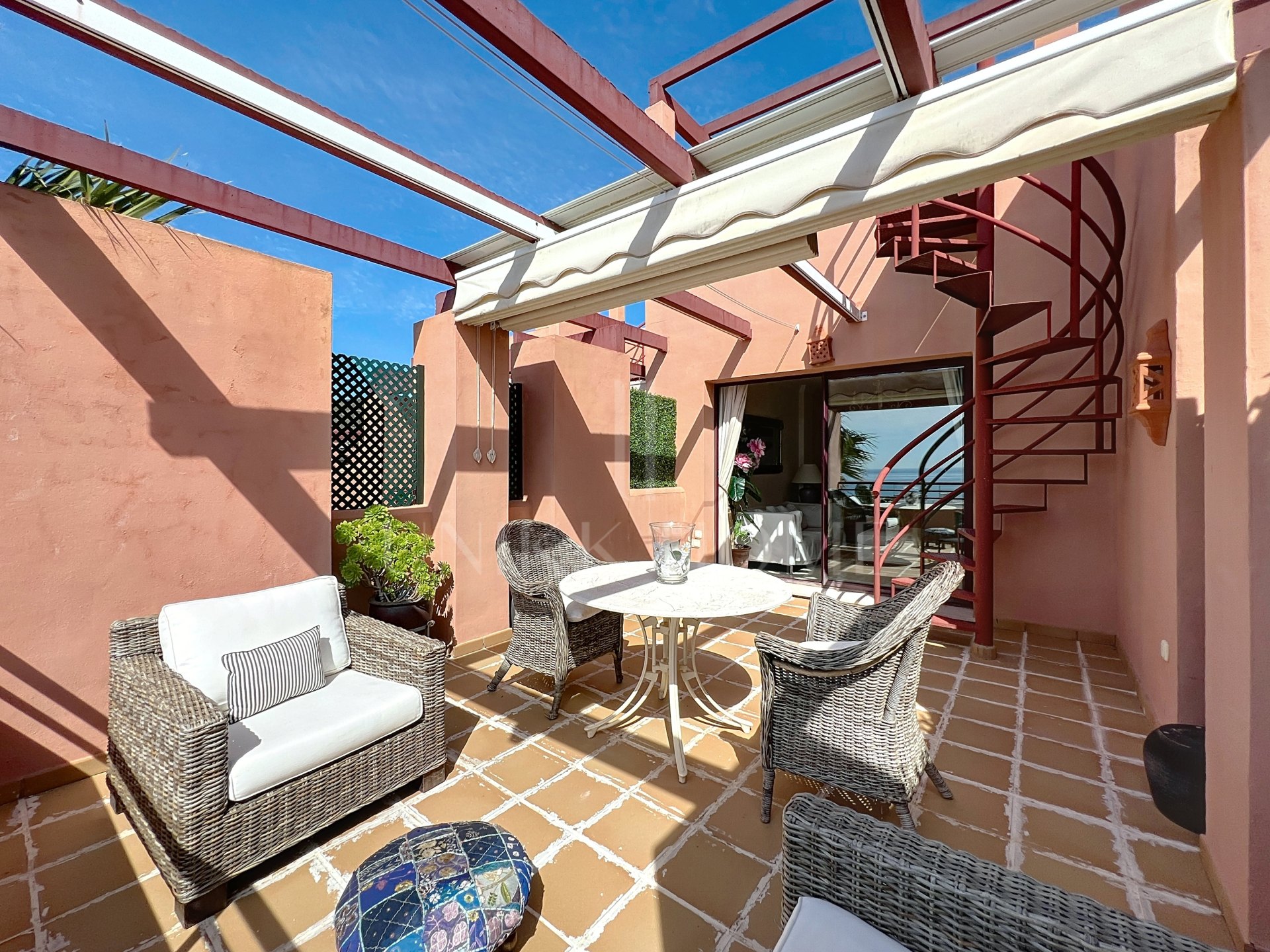 SEAVIEW 2bed Apartment in the prestigue Bahia de las Rocas
