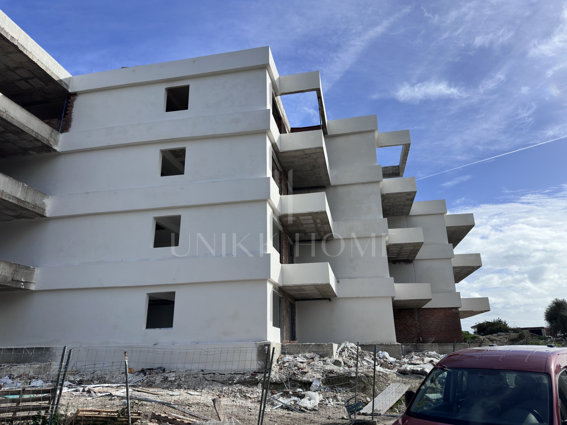 New Build Apartment with Sea Views. Privileged Location!