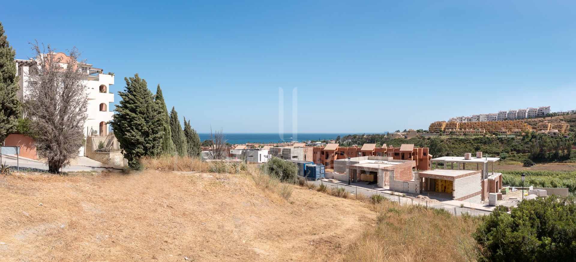 Exclusiva oportunidad en Manilva: obra nueva con una ubicación inmejorable y vistas al Mediterráneo