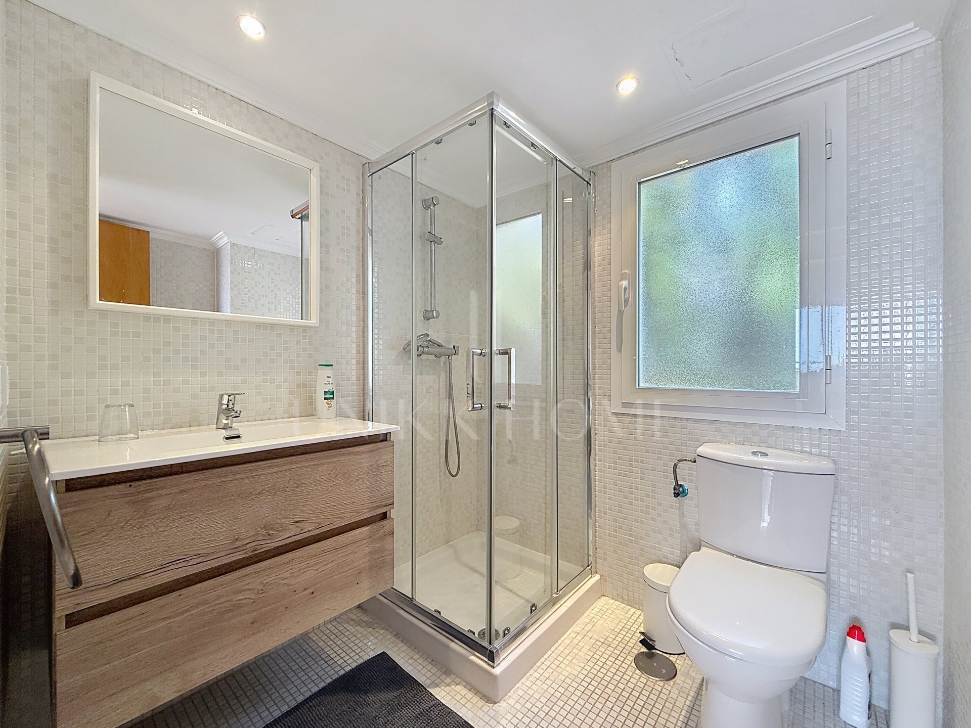 Penthouse with solarium, sea and golf views, La Duquesa (Manilva)