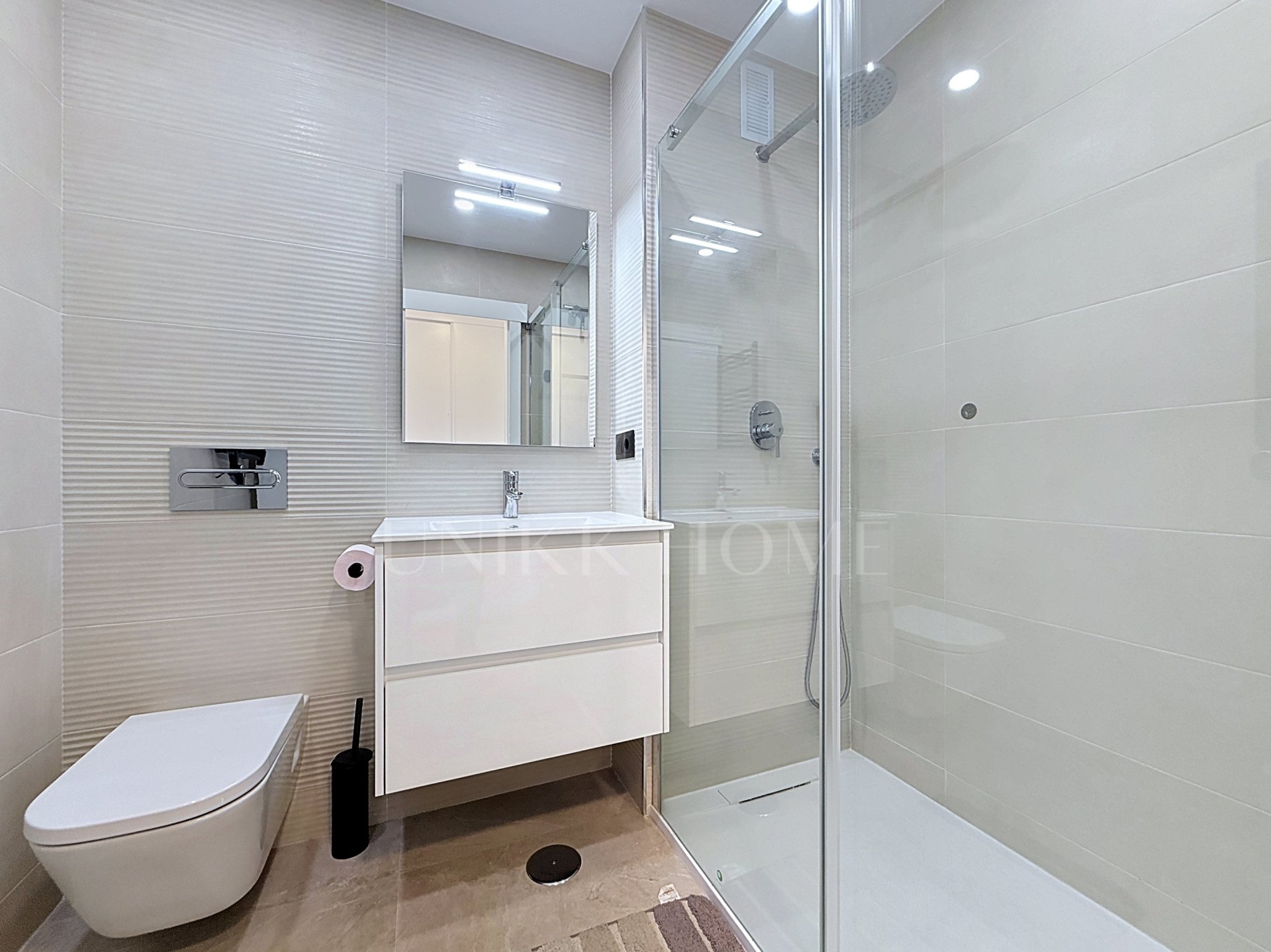 Apartamento reformado con vistas al mar a 800 m de la playa