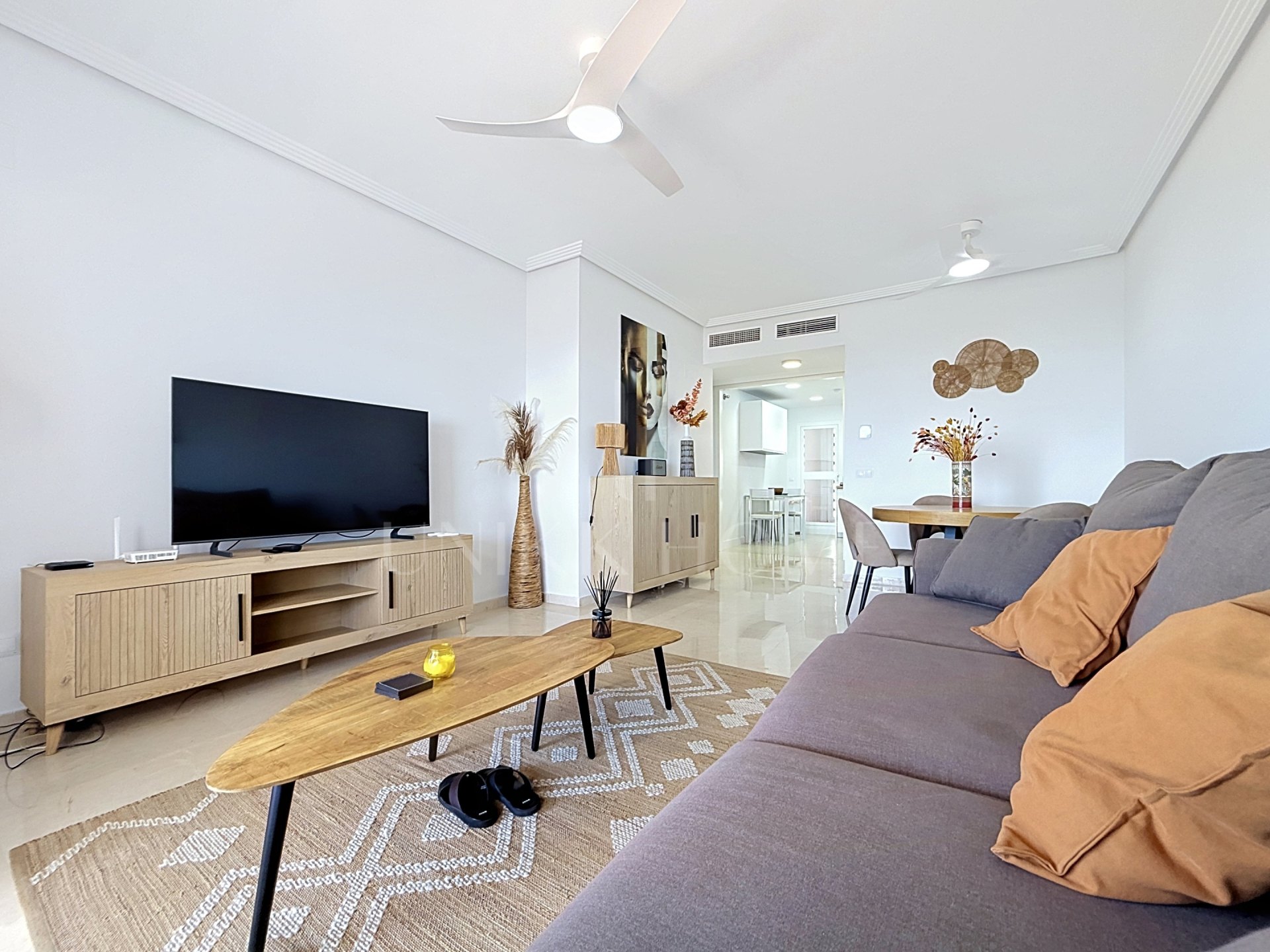 Apartamento reformado con vistas al mar a 800 m de la playa