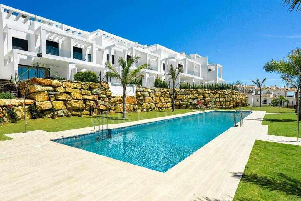 Semi-Detached Villa with Panoramic Sea and Gibraltar Views on the Costa del Sol