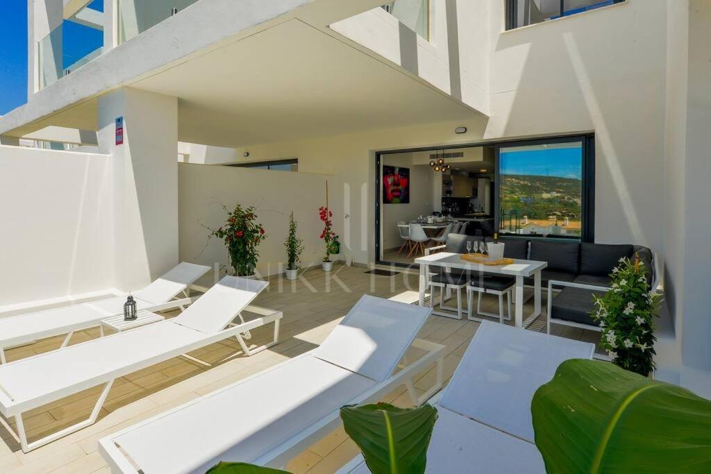 Semi-Detached Villa with Panoramic Sea and Gibraltar Views on the Costa del Sol