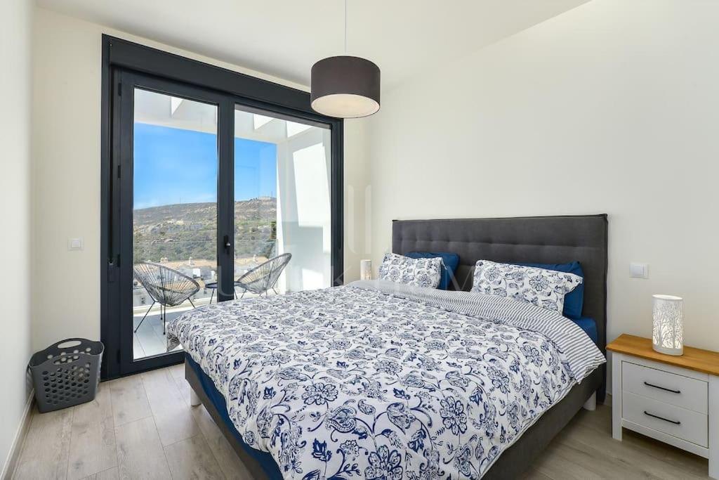 Semi-Detached Villa with Panoramic Sea and Gibraltar Views on the Costa del Sol