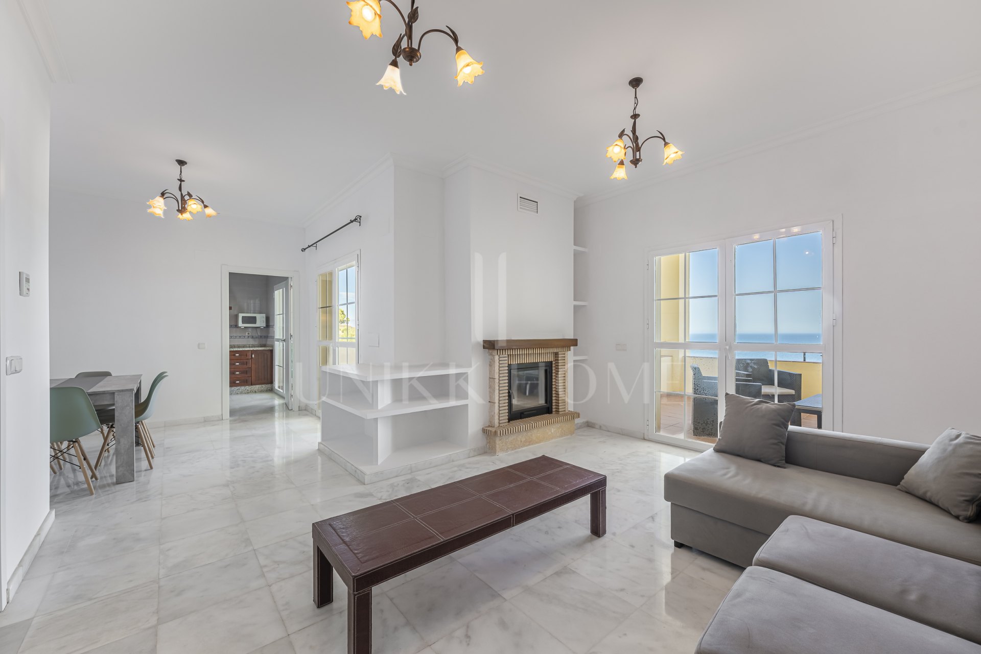 FIRST FLOOR APARTMENT WITH PANORAMIC VIEWS IN MANILVA! Great Opportunity on the COSTA DEL SOL!
