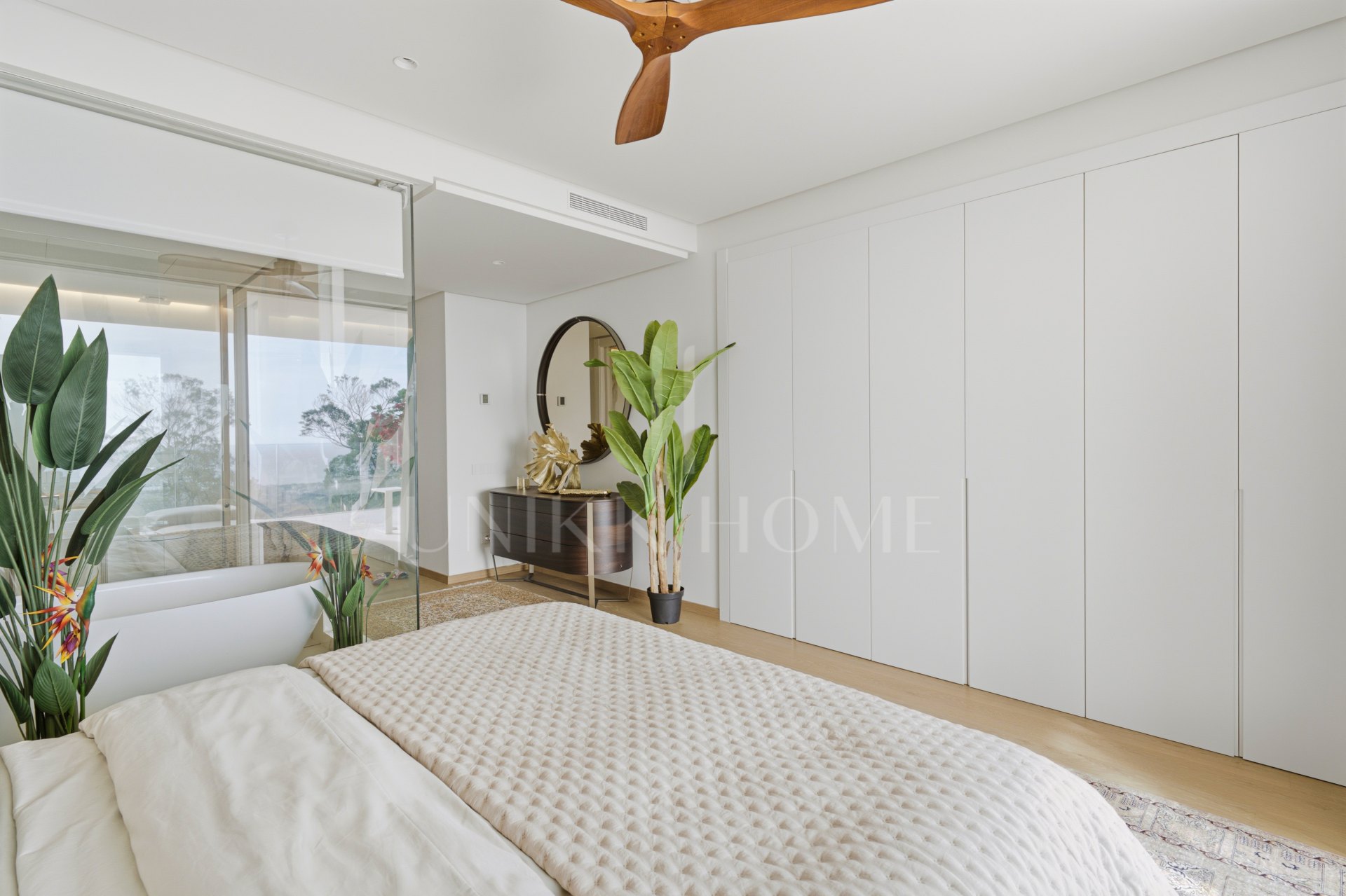 Elegante y nuevo apartamento de dos dormitorios situado en la exclusiva comunidad cerrada de Ocean View Marbella en La Mairena