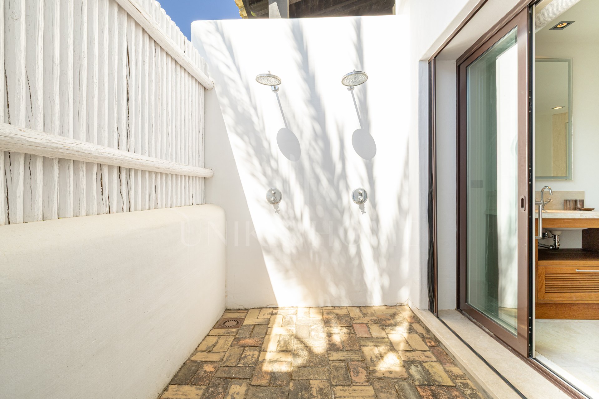 Villa de cuatro dormitorios, situada en el complejo de Finca Cortesin de renombre mundial