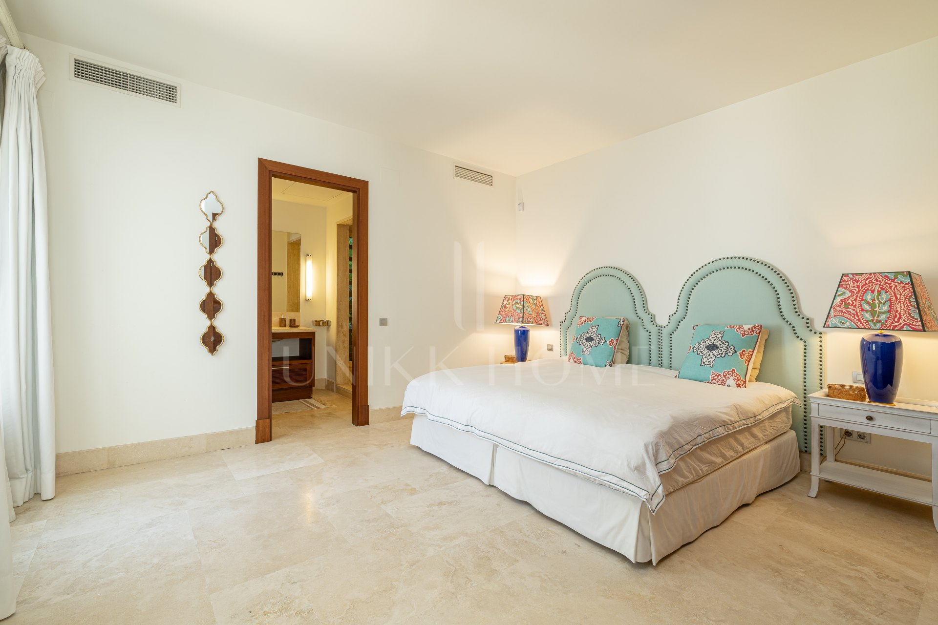 Villa de cuatro dormitorios, situada en el complejo de Finca Cortesin de renombre mundial