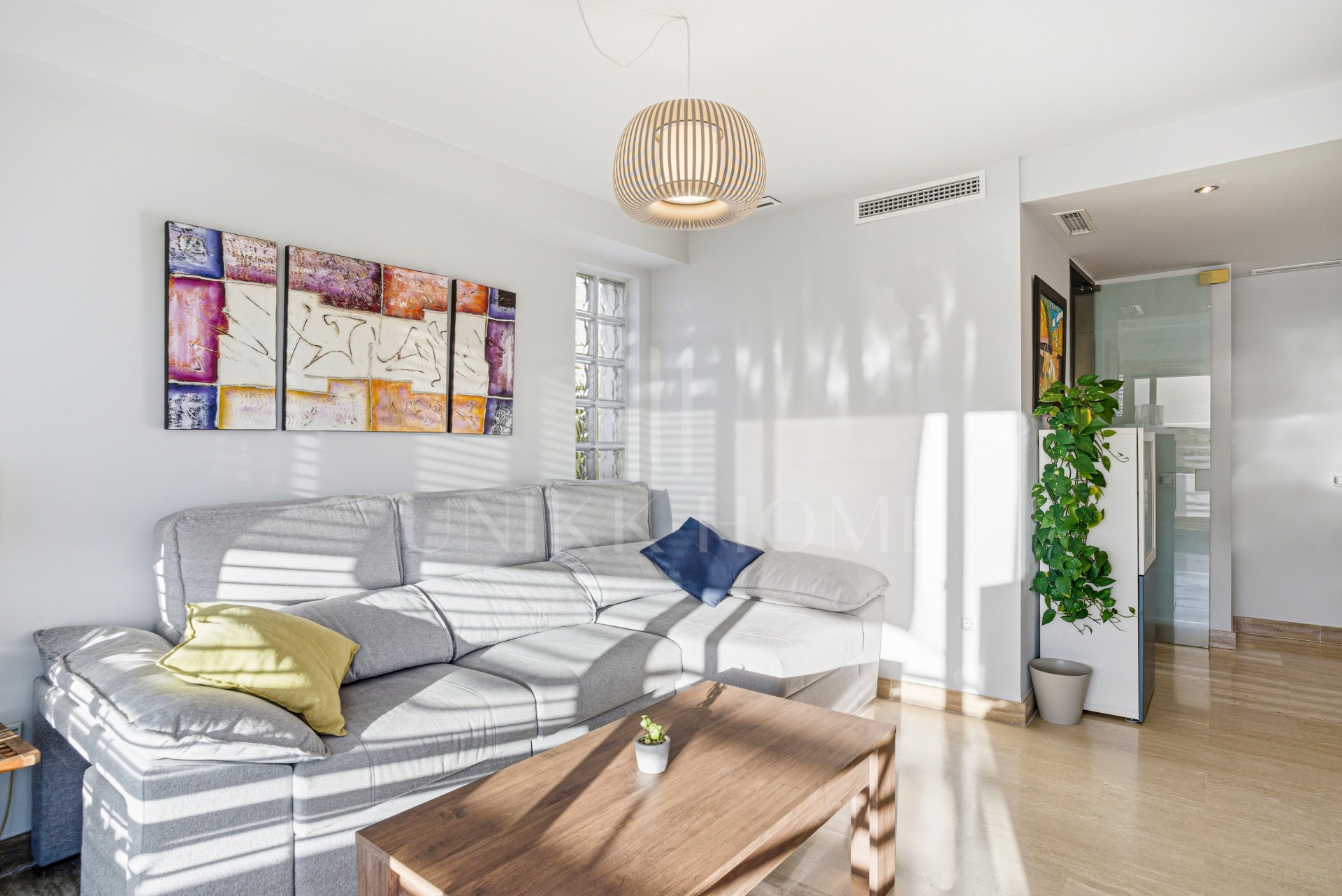 Beautiful west-facing duplex penthouse with solarium and panoramic views in La Cala Golf Resort, Mijas Costa