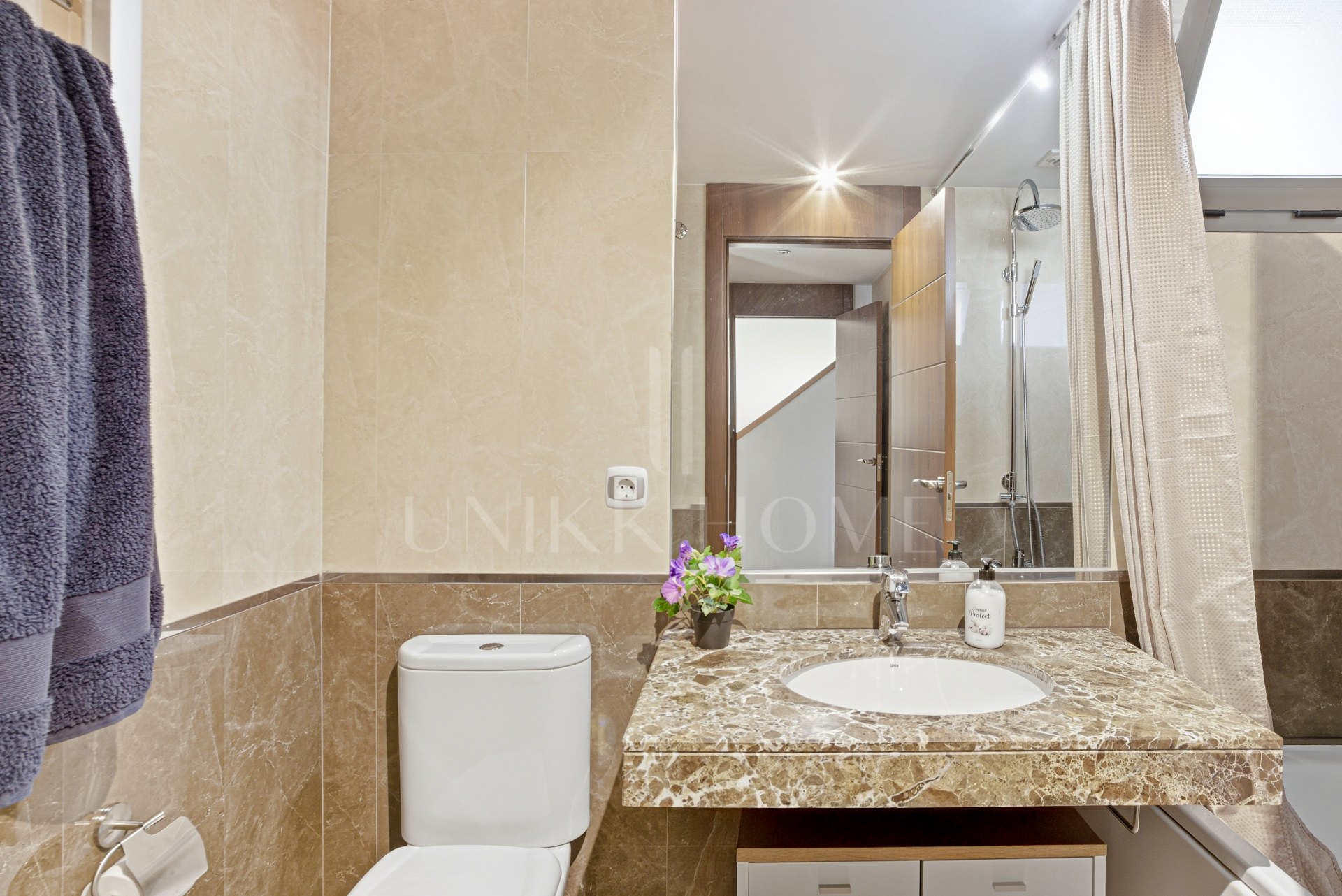 Beautiful west-facing duplex penthouse with solarium and panoramic views in La Cala Golf Resort, Mijas Costa