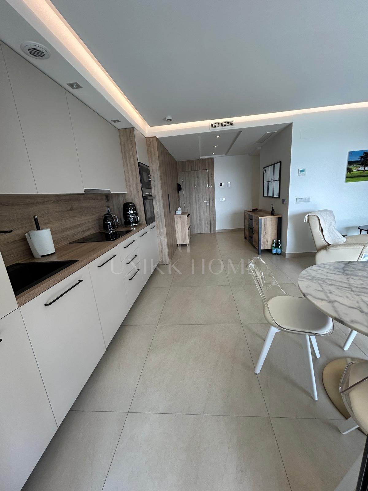 Elegant three bedroom, apartment located in a gated community of La Quinta Golf, Benahavis