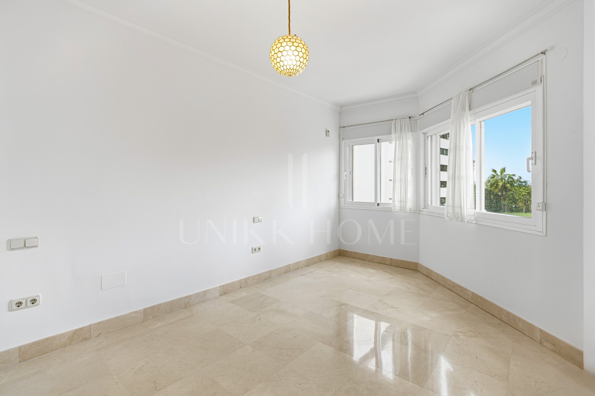 Elegant two-bedroom, beachfront apartment, located in the prestigious Jardin del Mediterráneo, Golden Mile Marbella