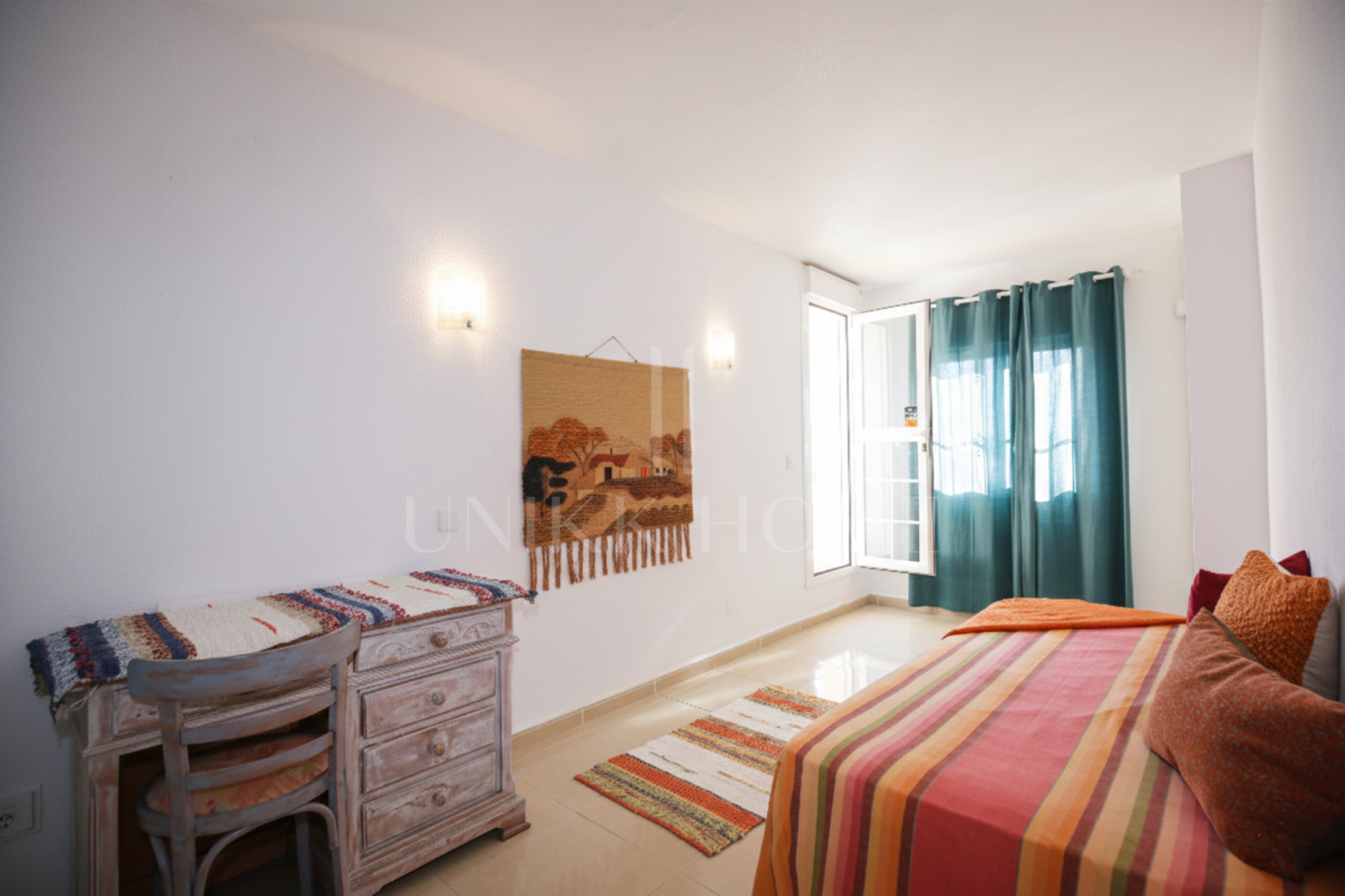 Charming four Bedroom Semi-Detached House Close to the Beach in Calypso, Mijas Costa