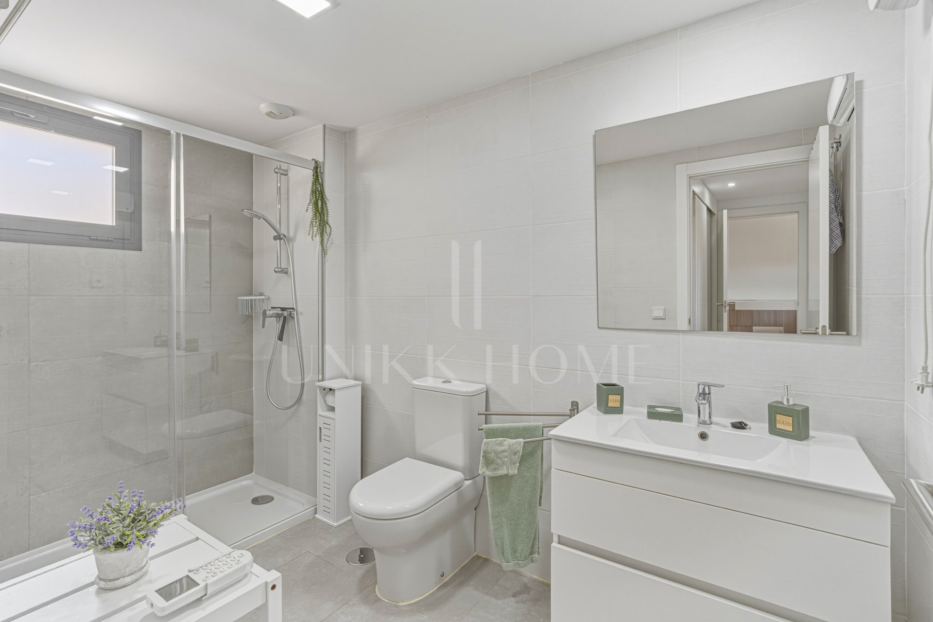 Beautiful, two bedroom ground floor, garden apartment located within the sought-after gated community of El Lagar in La Cala de Mijas