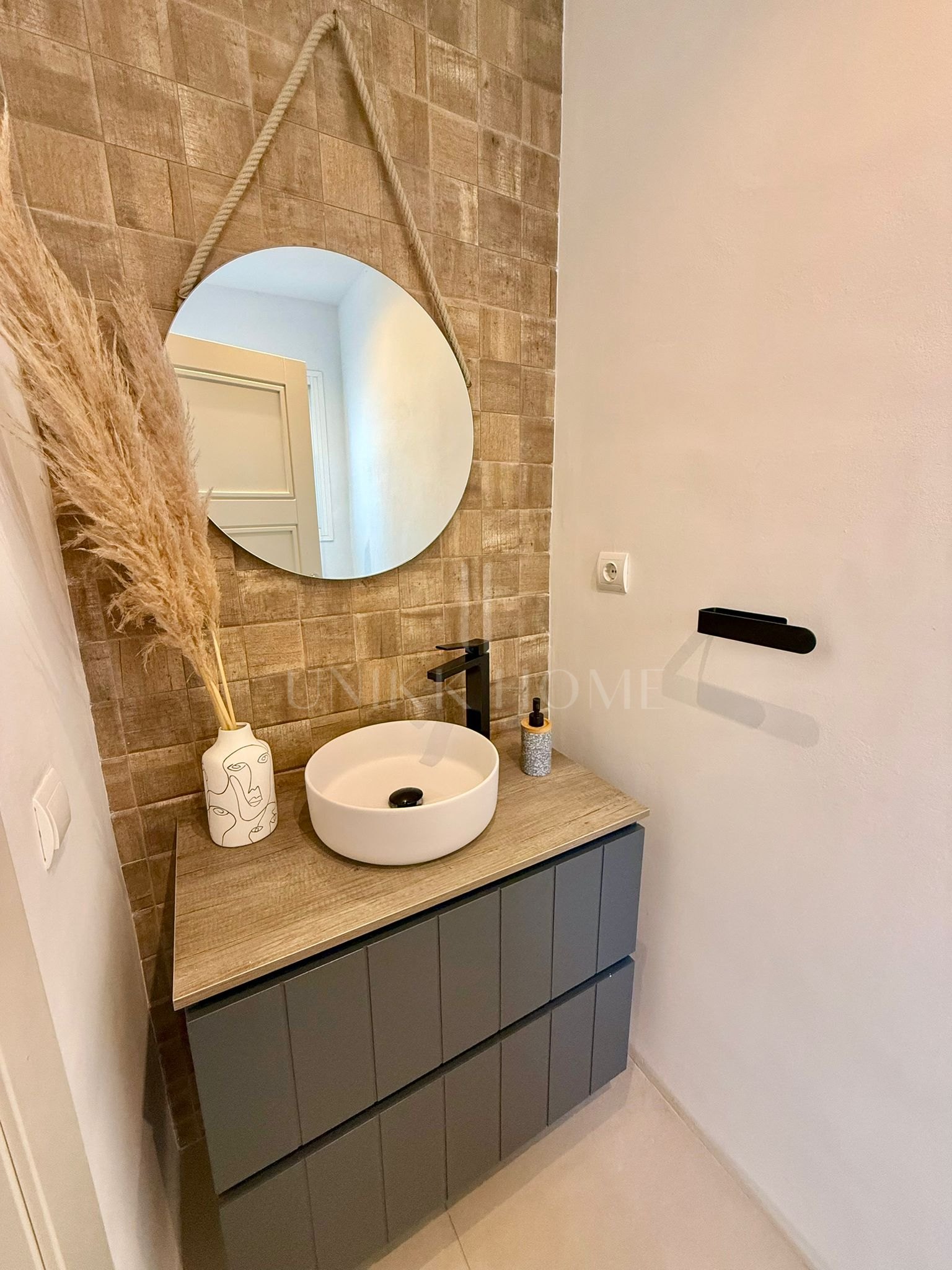 Beautifully renovated, south west facing three bedroom Villa located in Riviera del Sol, Mijas Costa with sea views