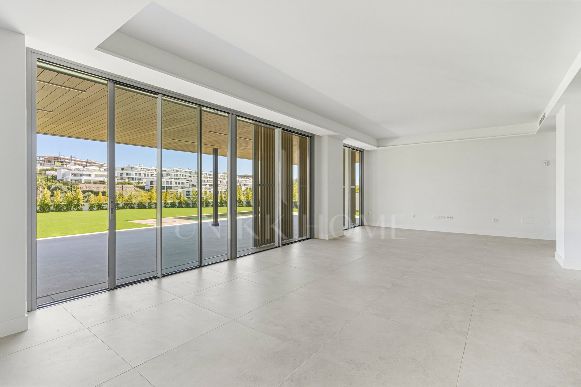 Duplex Planta Baja en venta en Santa Clara, Marbella Este