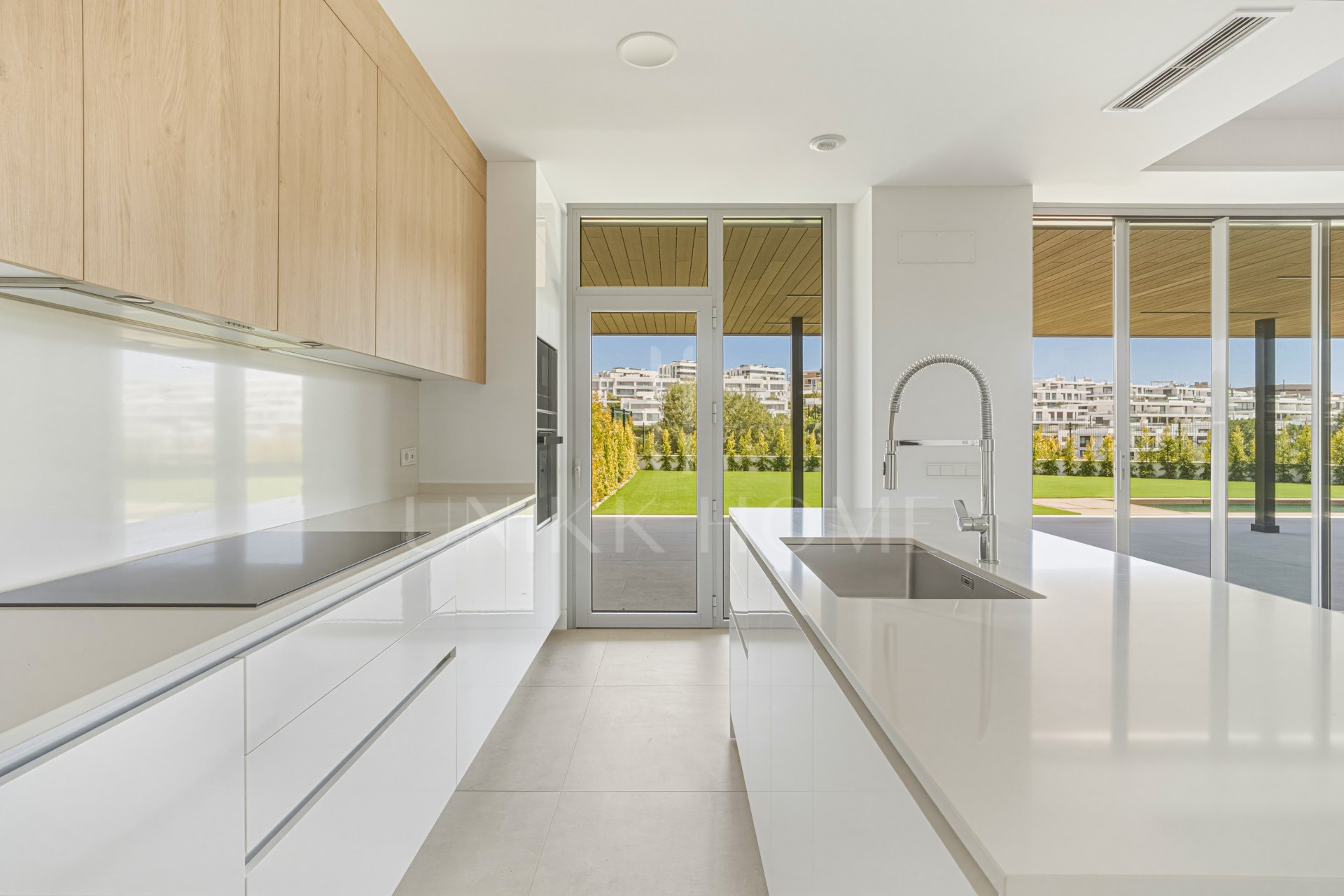 Duplex Planta Baja en venta en Santa Clara, Marbella Este