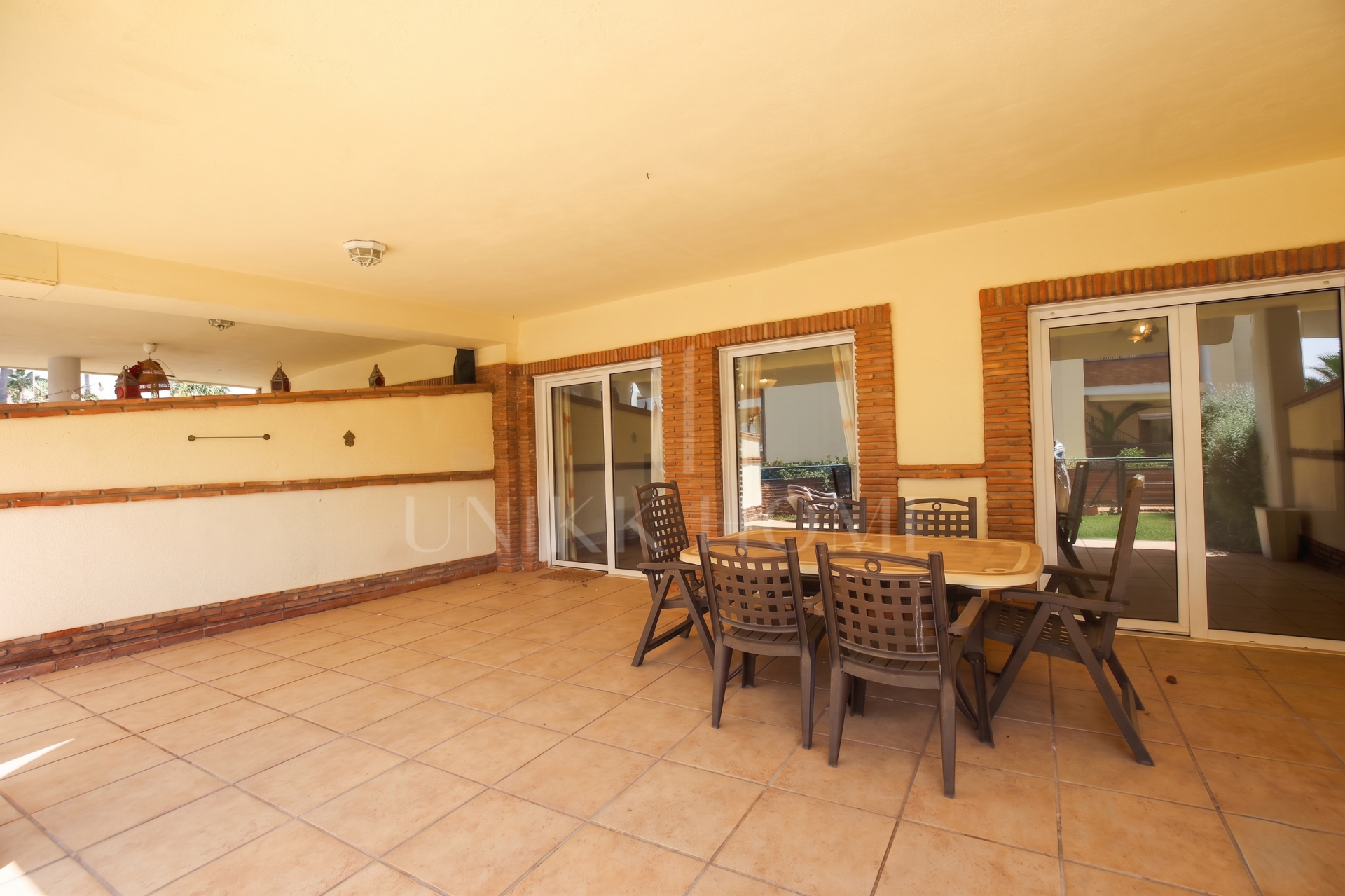 Oportunidades de reforma - Gran apartamento de dos dormitorios, planta baja en Riviera del Sol, Mijas