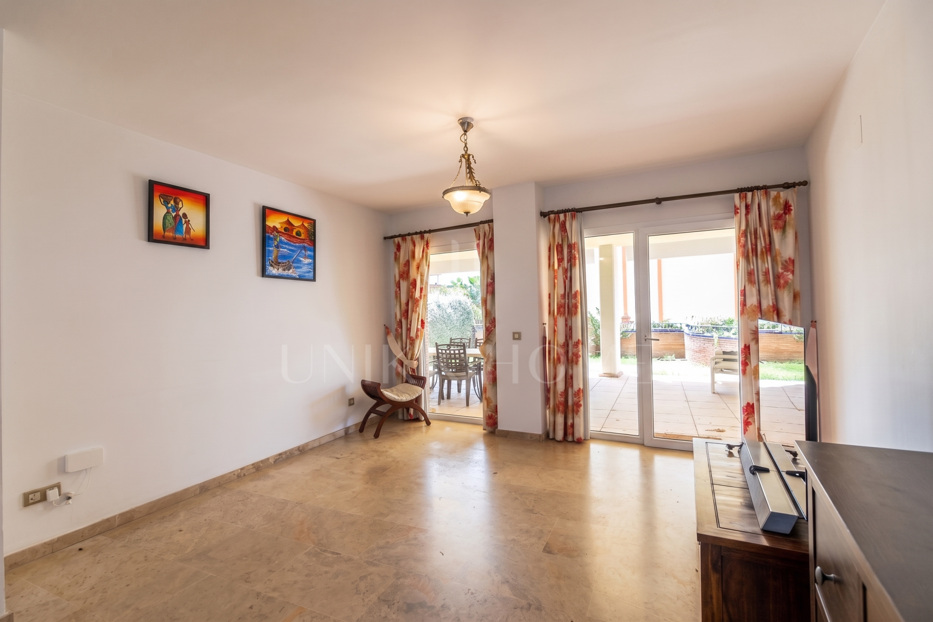 Oportunidades de reforma - Gran apartamento de dos dormitorios, planta baja en Riviera del Sol, Mijas