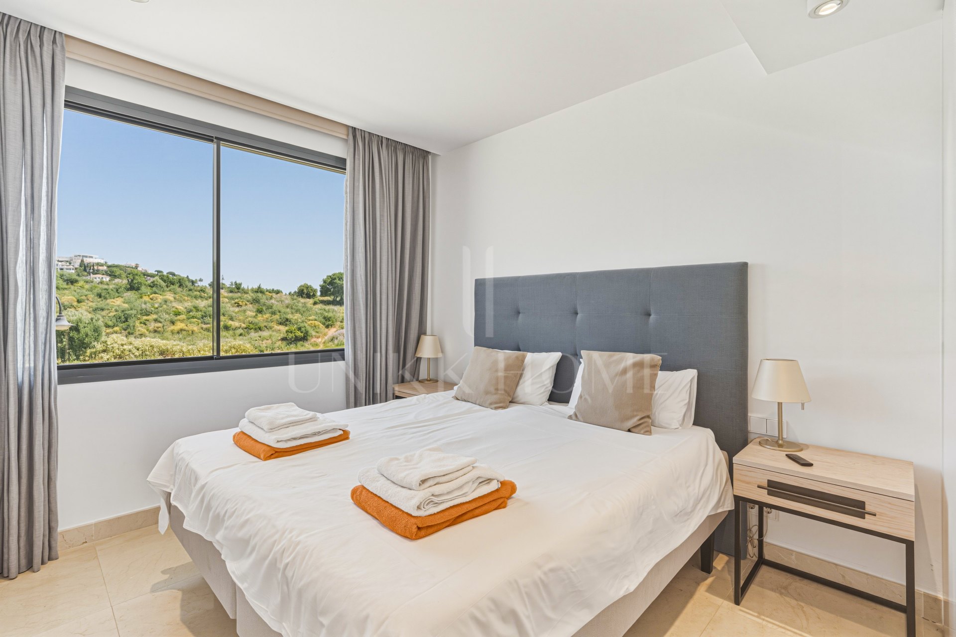 Immaculate four-bedroom townhouse located in an exclusive community in La Cala de Mijas