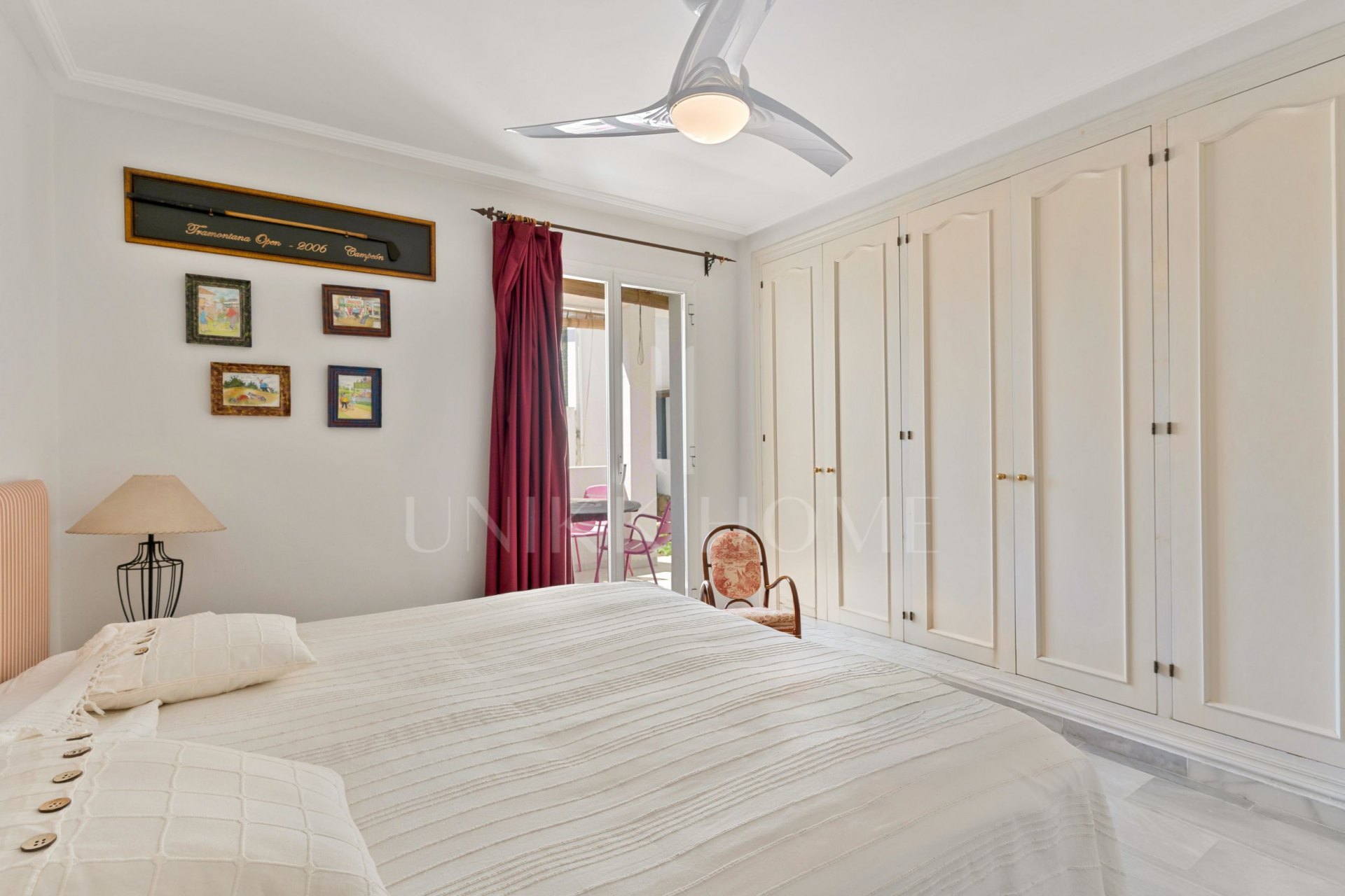 Spacious three-bedroom ground floor apartment situated in the gated community of Las Jacarandas, Bel Air