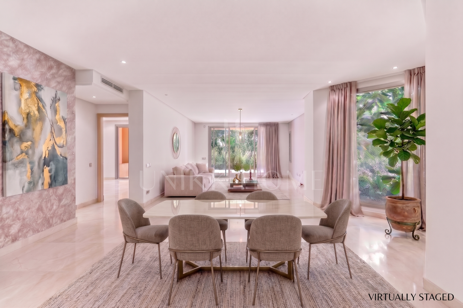 Beautiful, two bedroom, south facing ground floor apartment in the prestigious Mansion Club Marbella